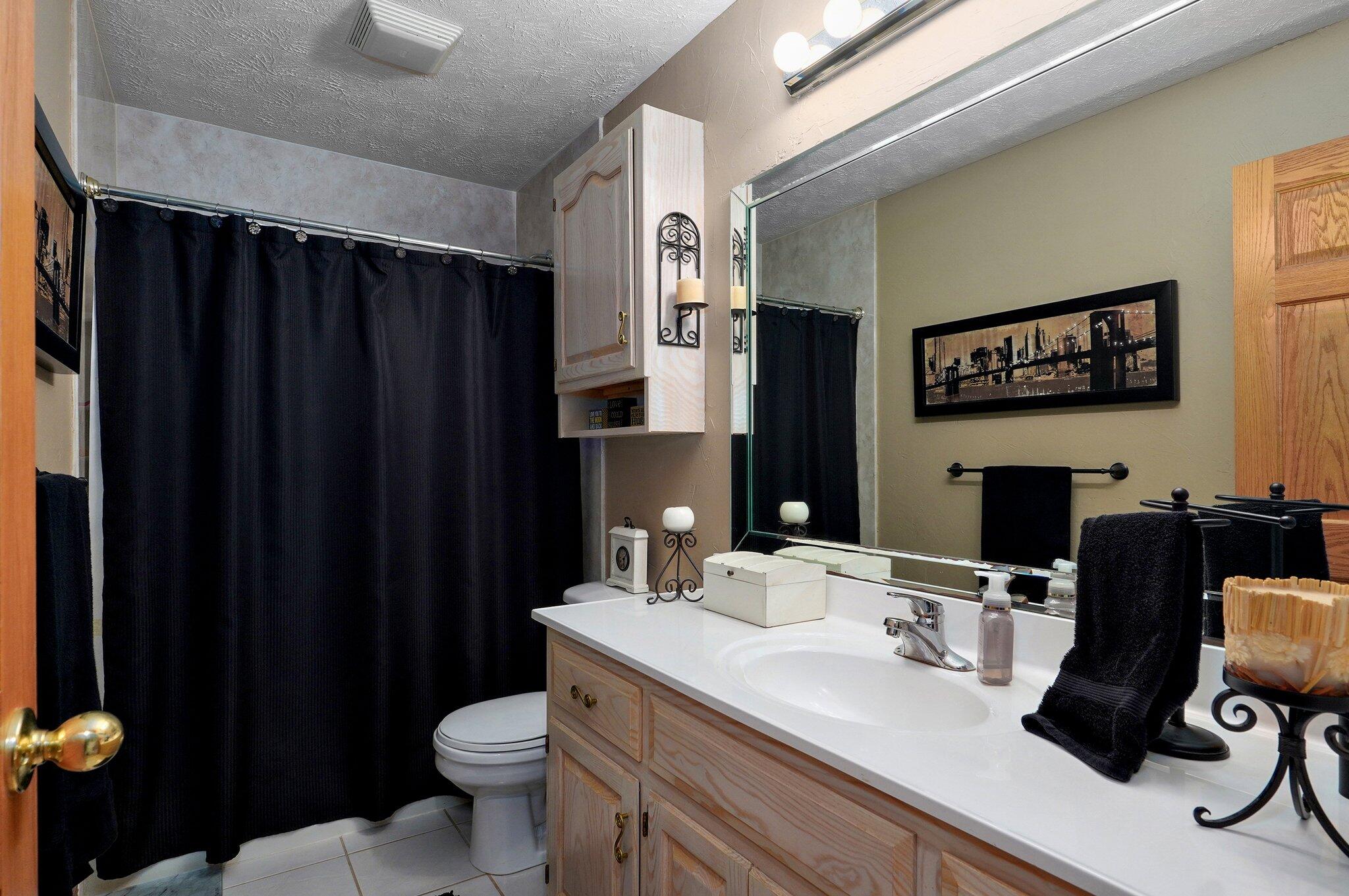1010 East Lakewood Street Property Photo 24