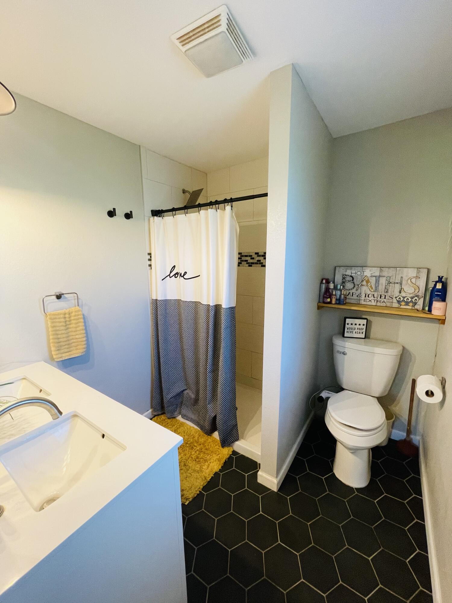 1705 Lakeview Drive Property Photo 13