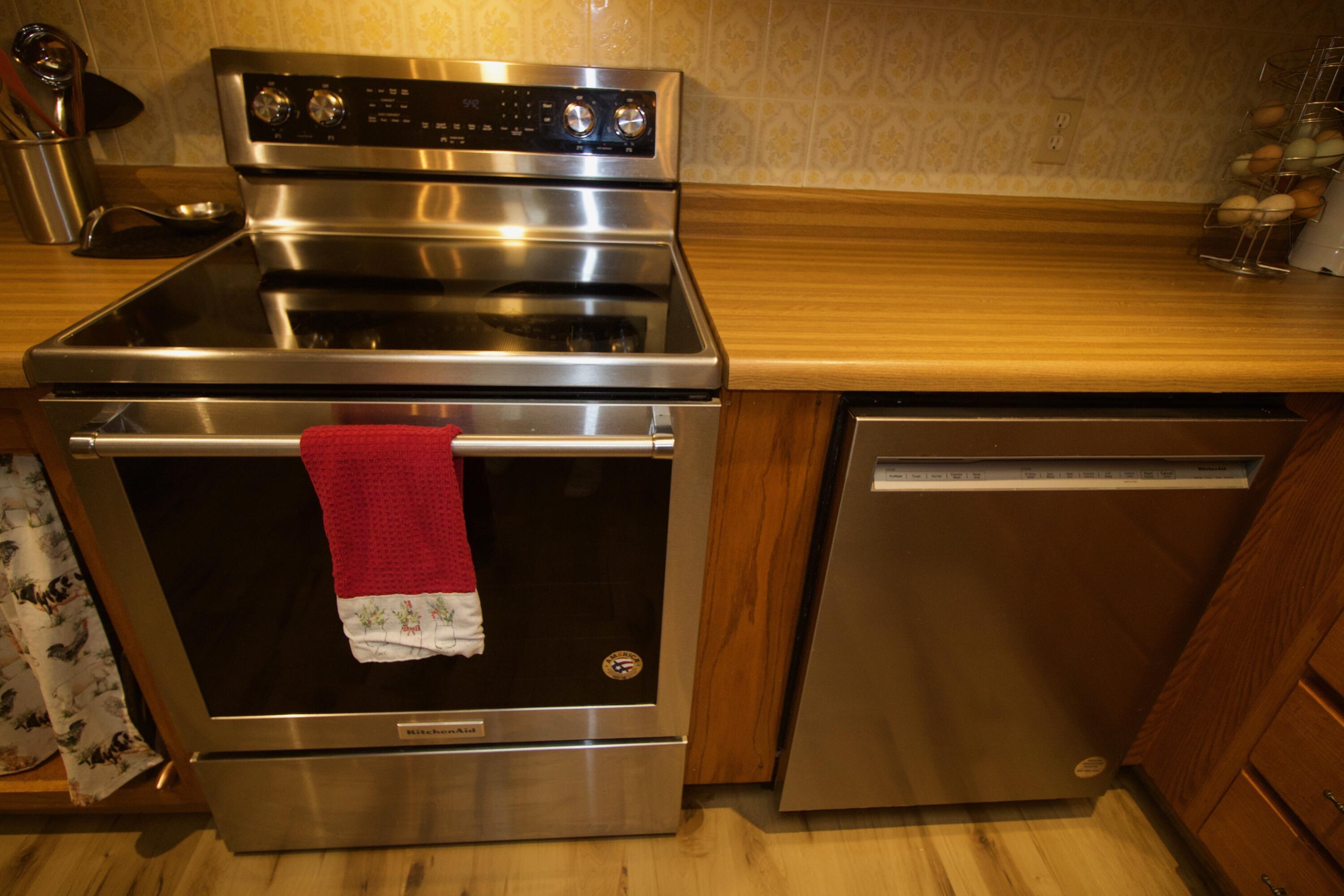 175 Keller Drive Property Photo 23