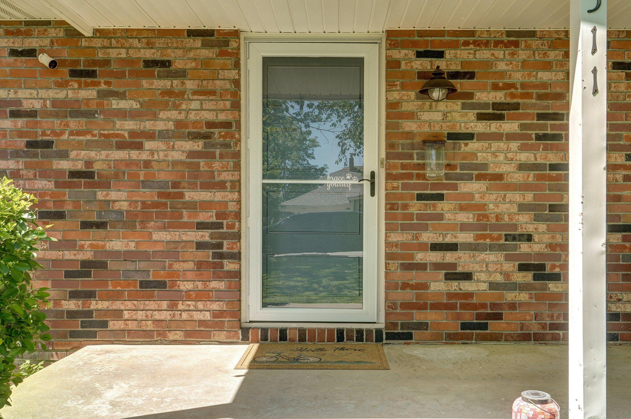 1511 East University Street Property Photo 6