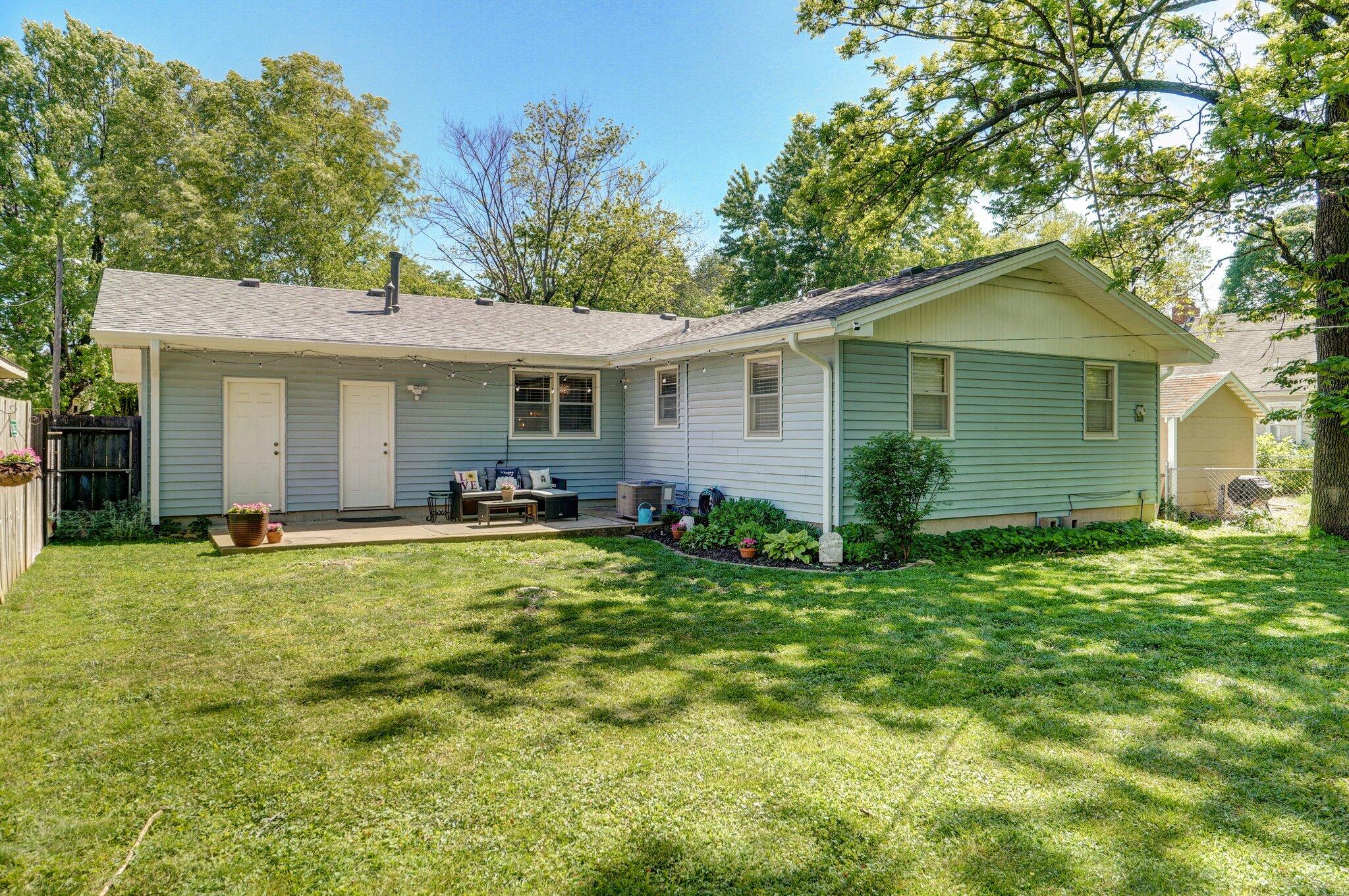 1511 East University Street Property Photo 30