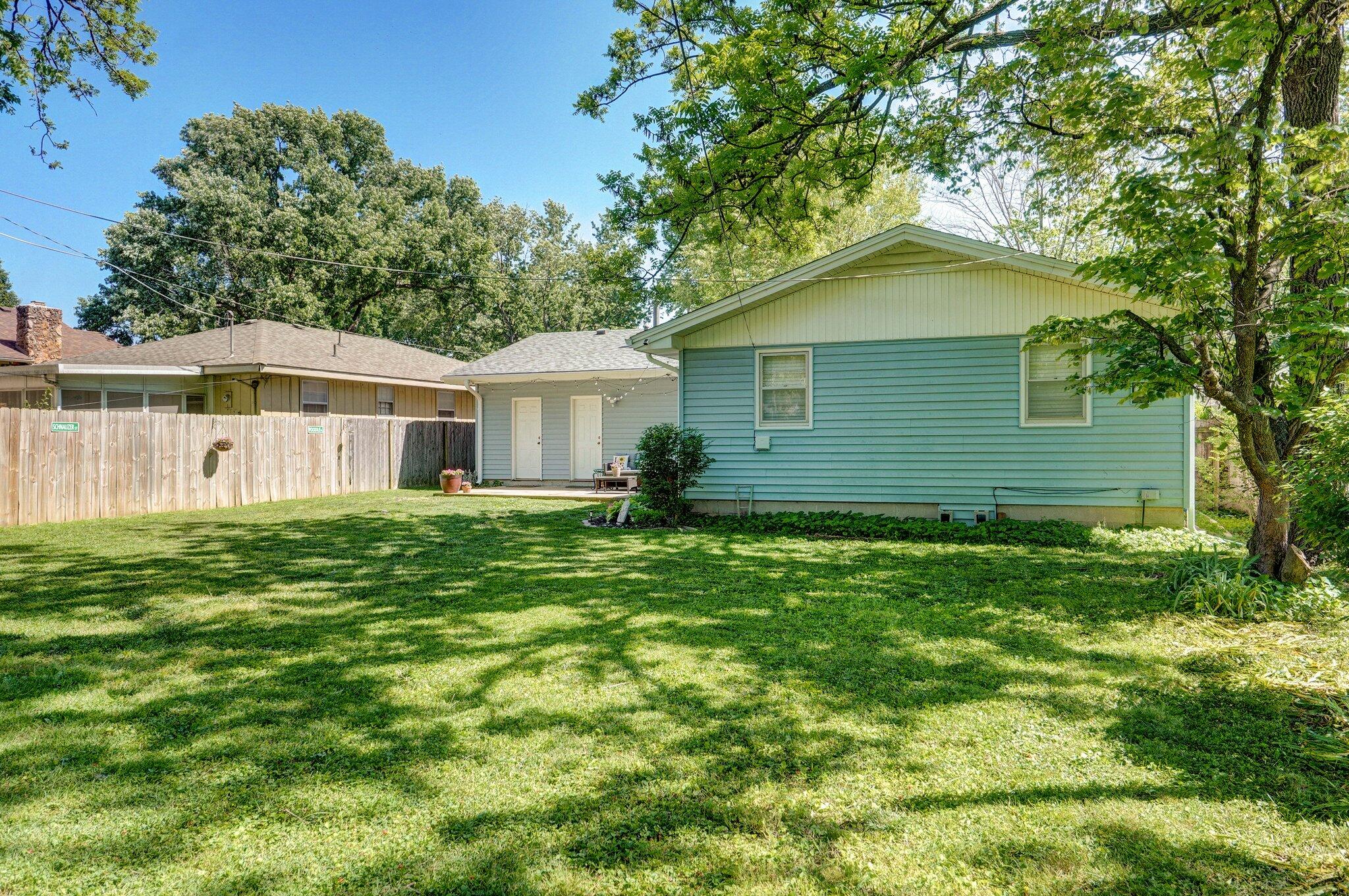 1511 East University Street Property Photo 34