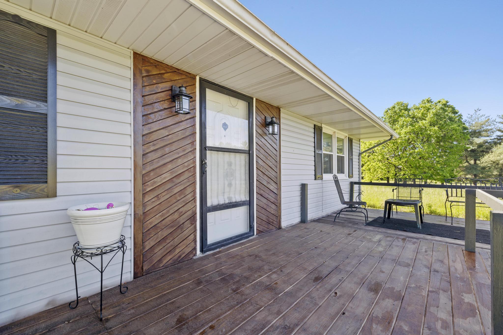 5680 North Farm Rd 215 Property Photo 6