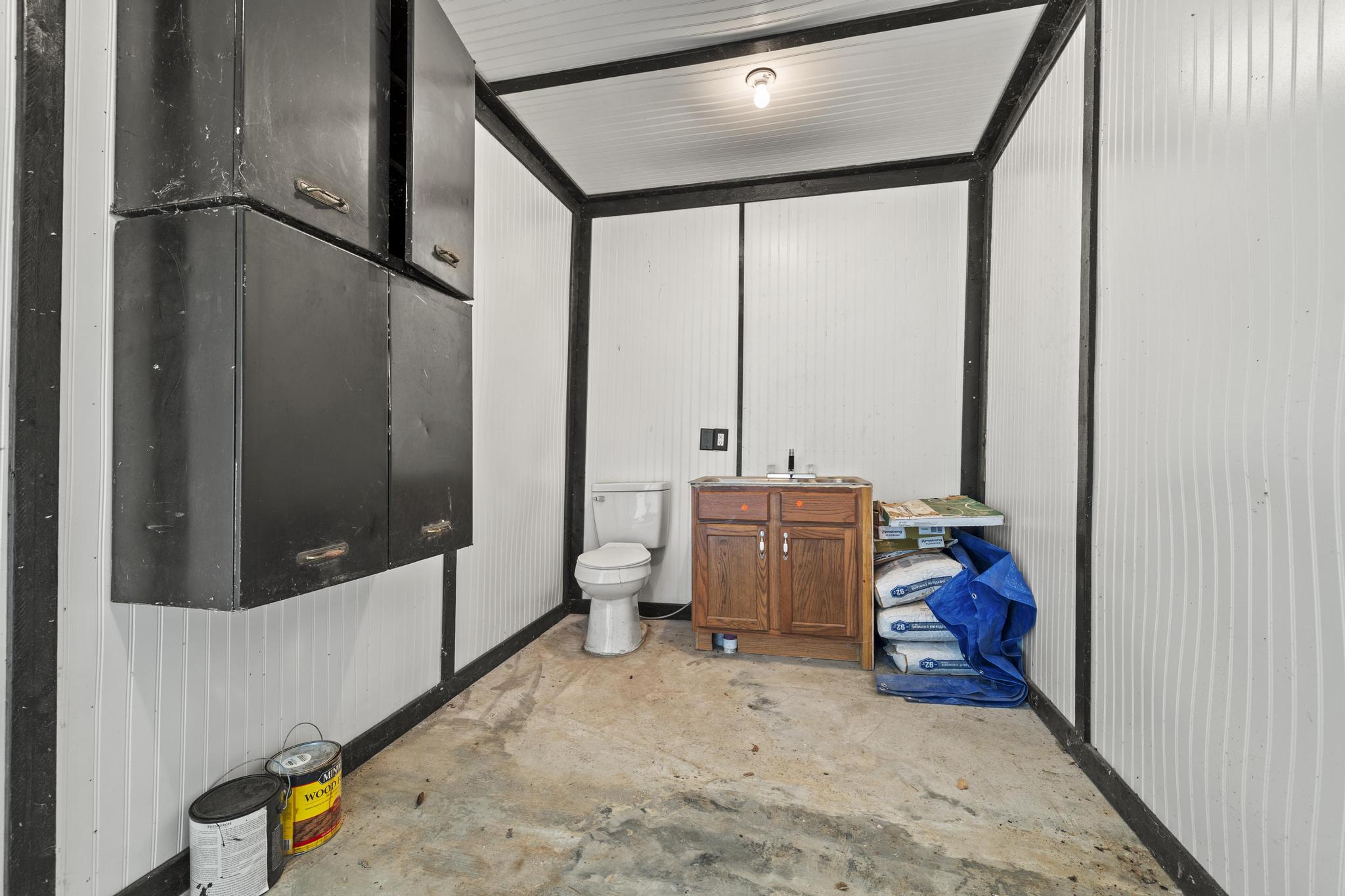 5680 North Farm Rd 215 Property Photo 29