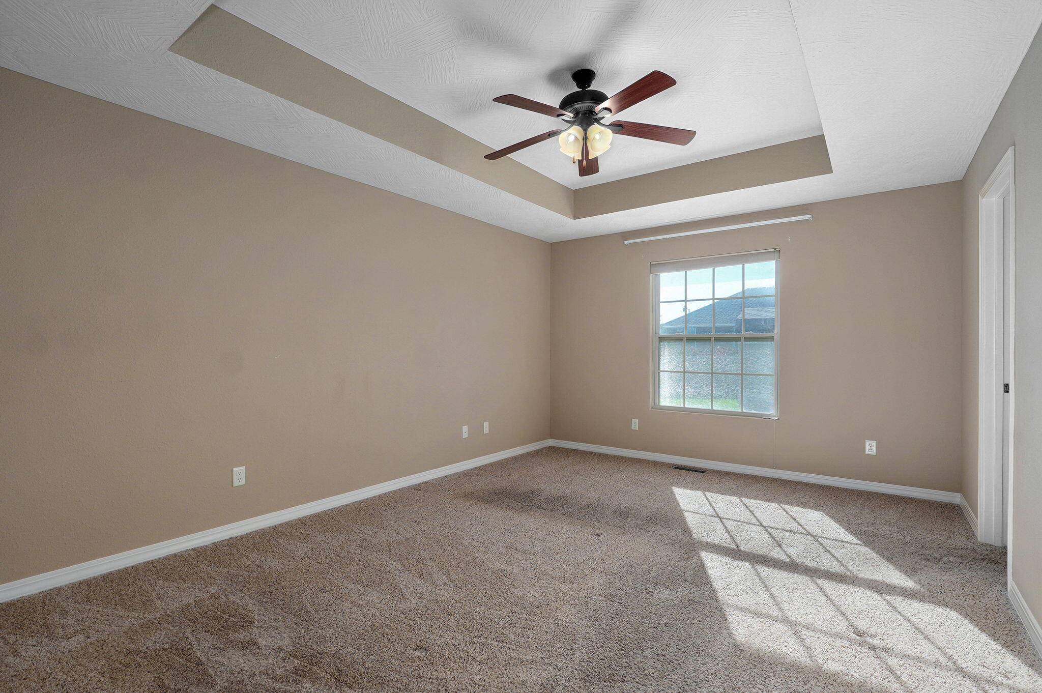 1208 South Jaylin Avenue Property Photo 15