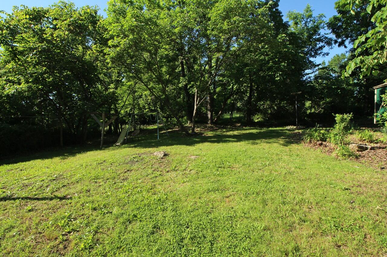 927 Race Street Property Photo 10