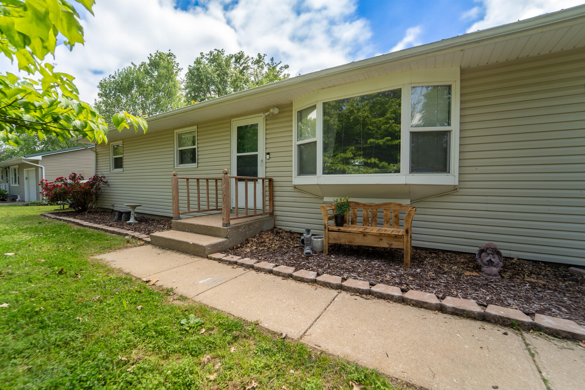 1505 Ford Dr Property Photo 1
