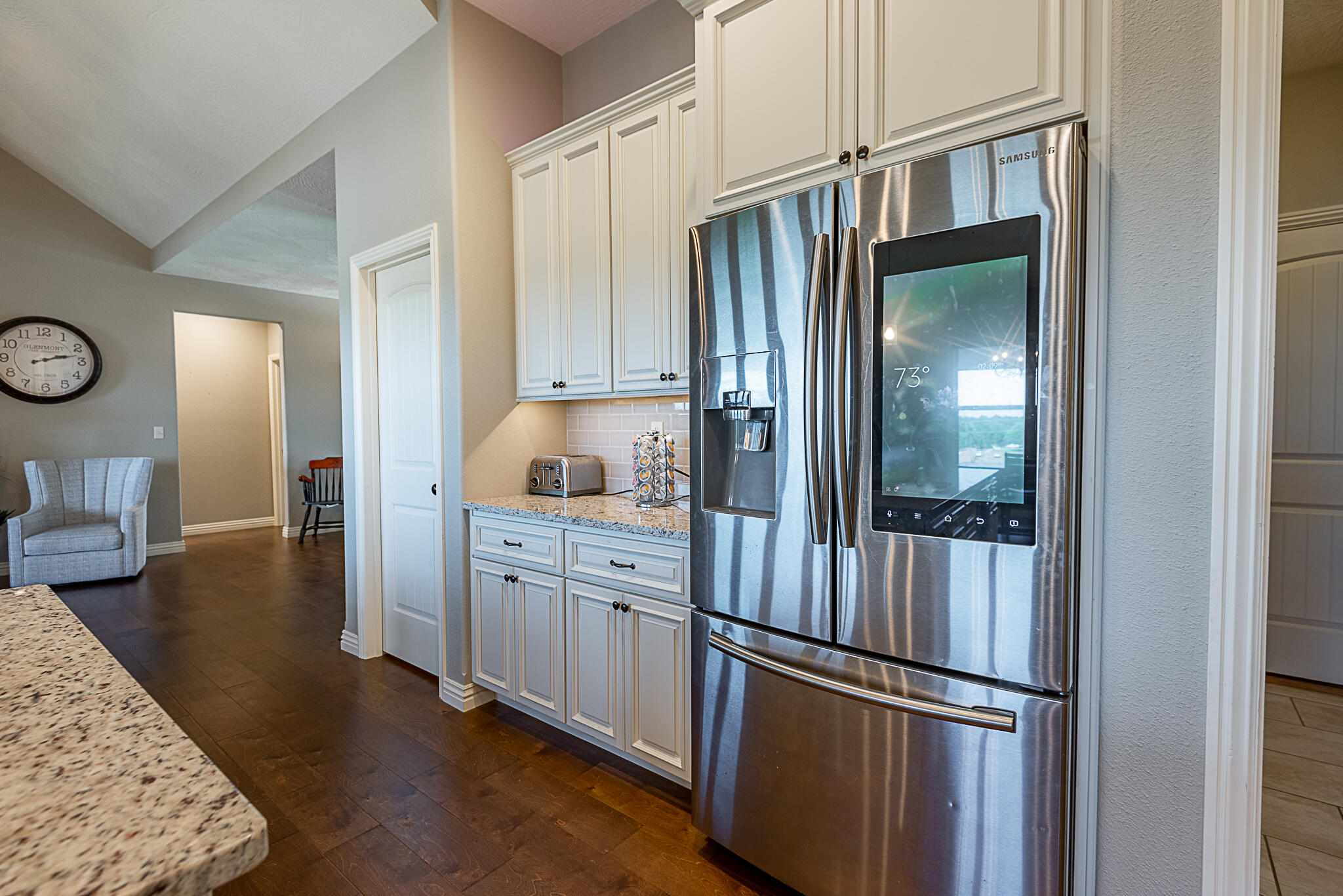 5386 South Faust Avenue Property Photo 15