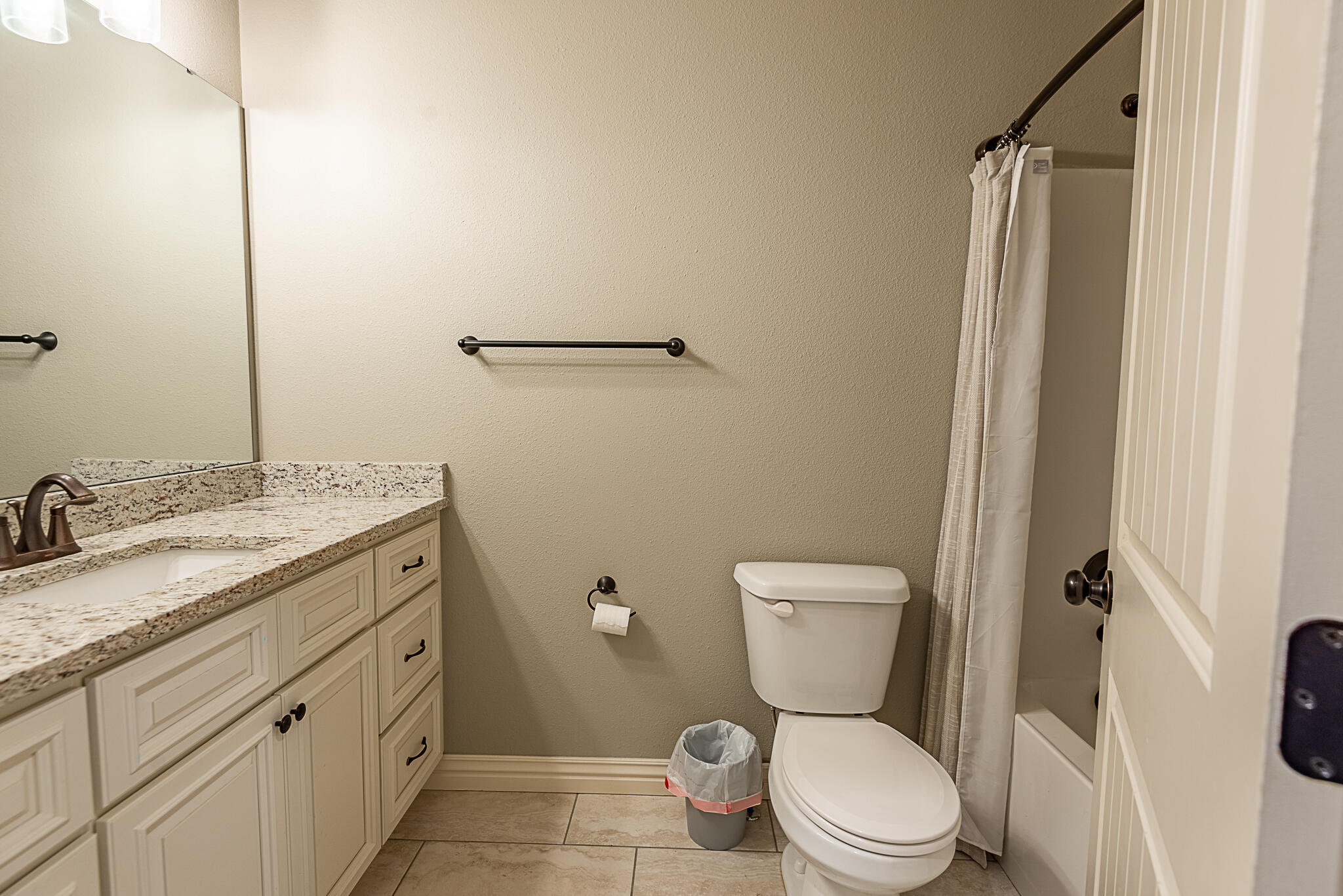 5386 South Faust Avenue Property Photo 32