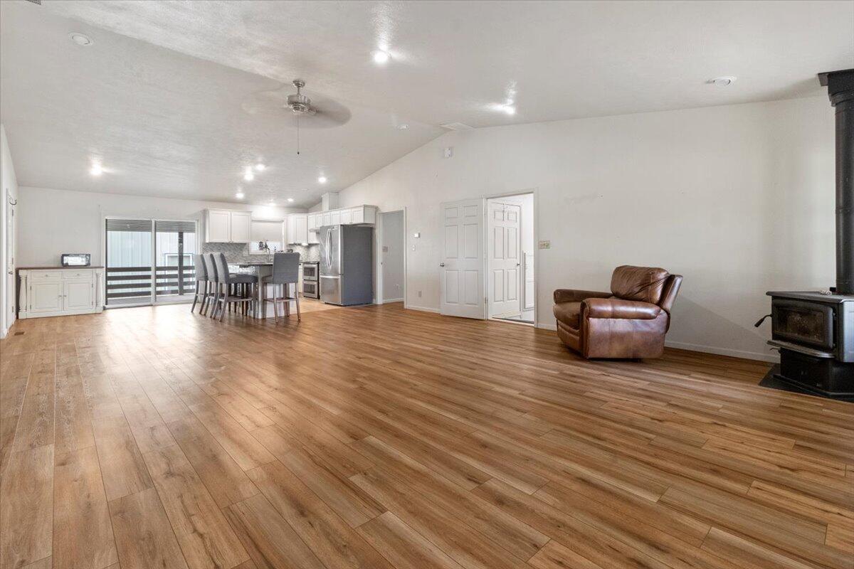 2453 County Road 119 Property Photo 4