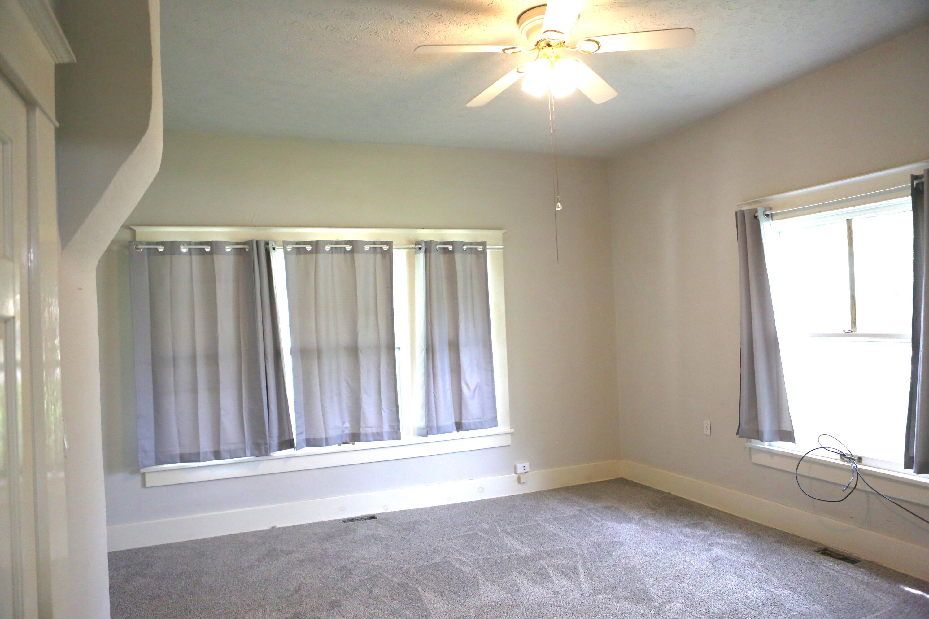 107 North Walnut Avenue Property Photo 12
