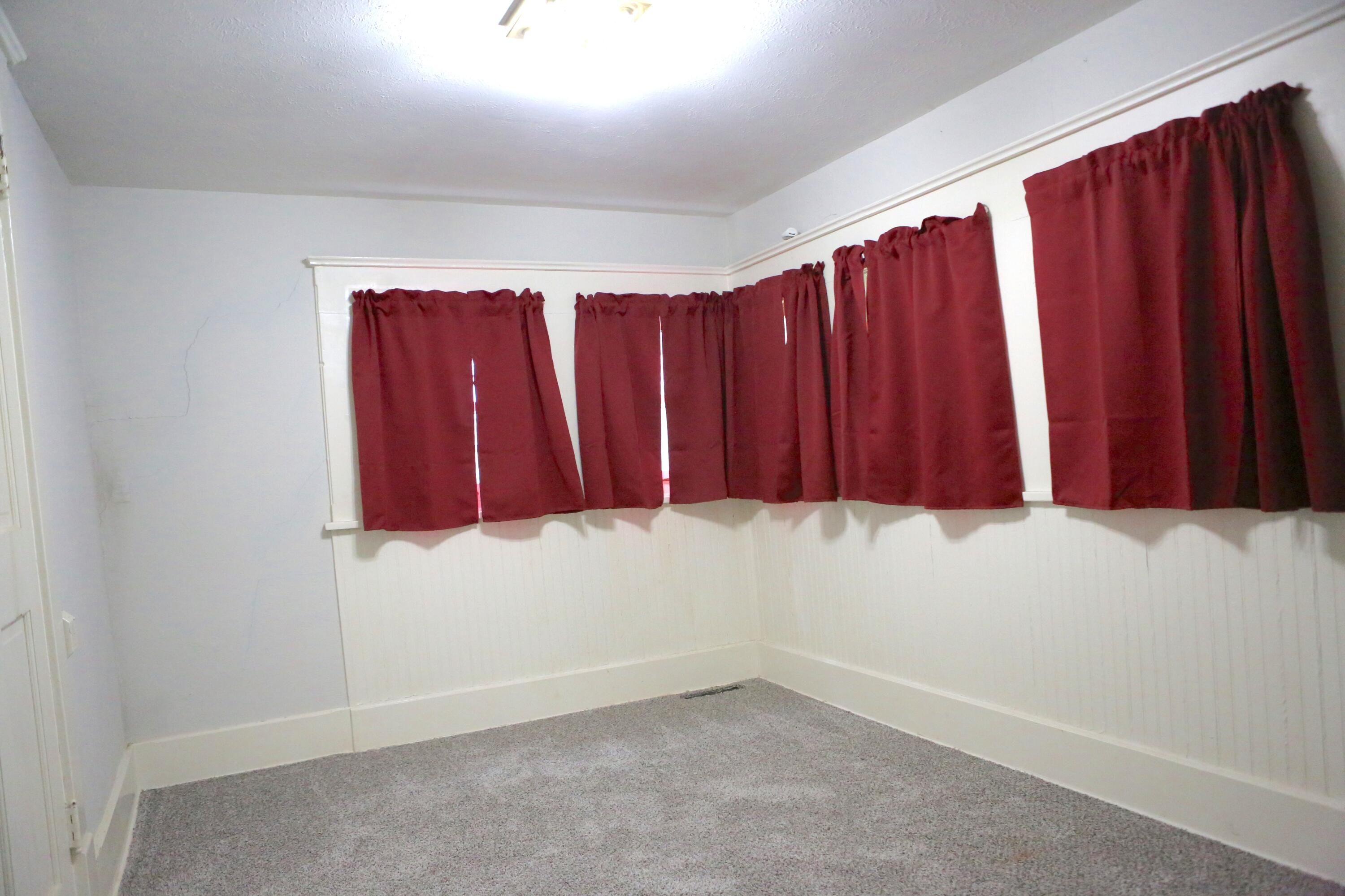 107 North Walnut Avenue Property Photo 14