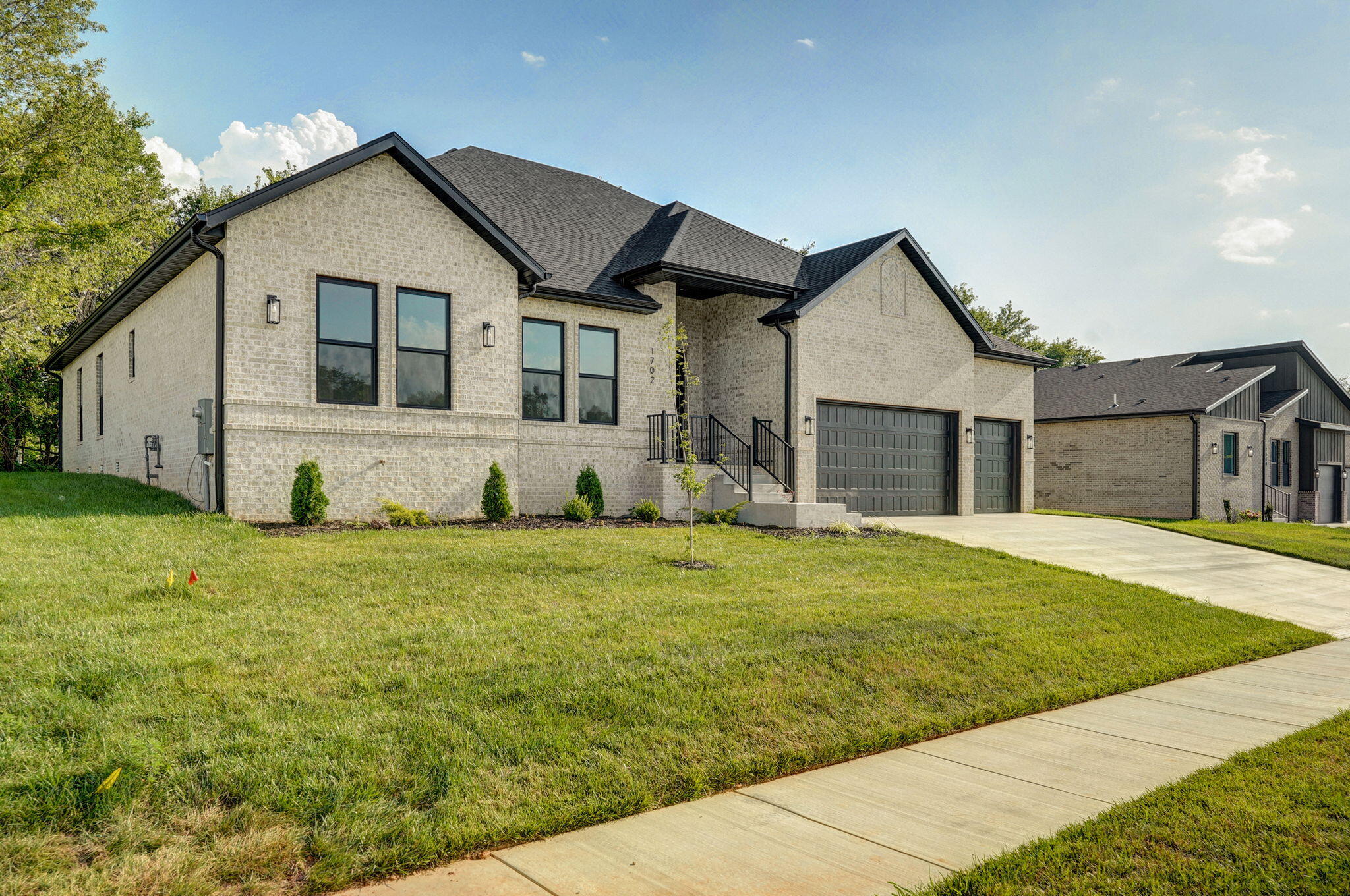 1702 East Cobblestone Drive Property Photo 2