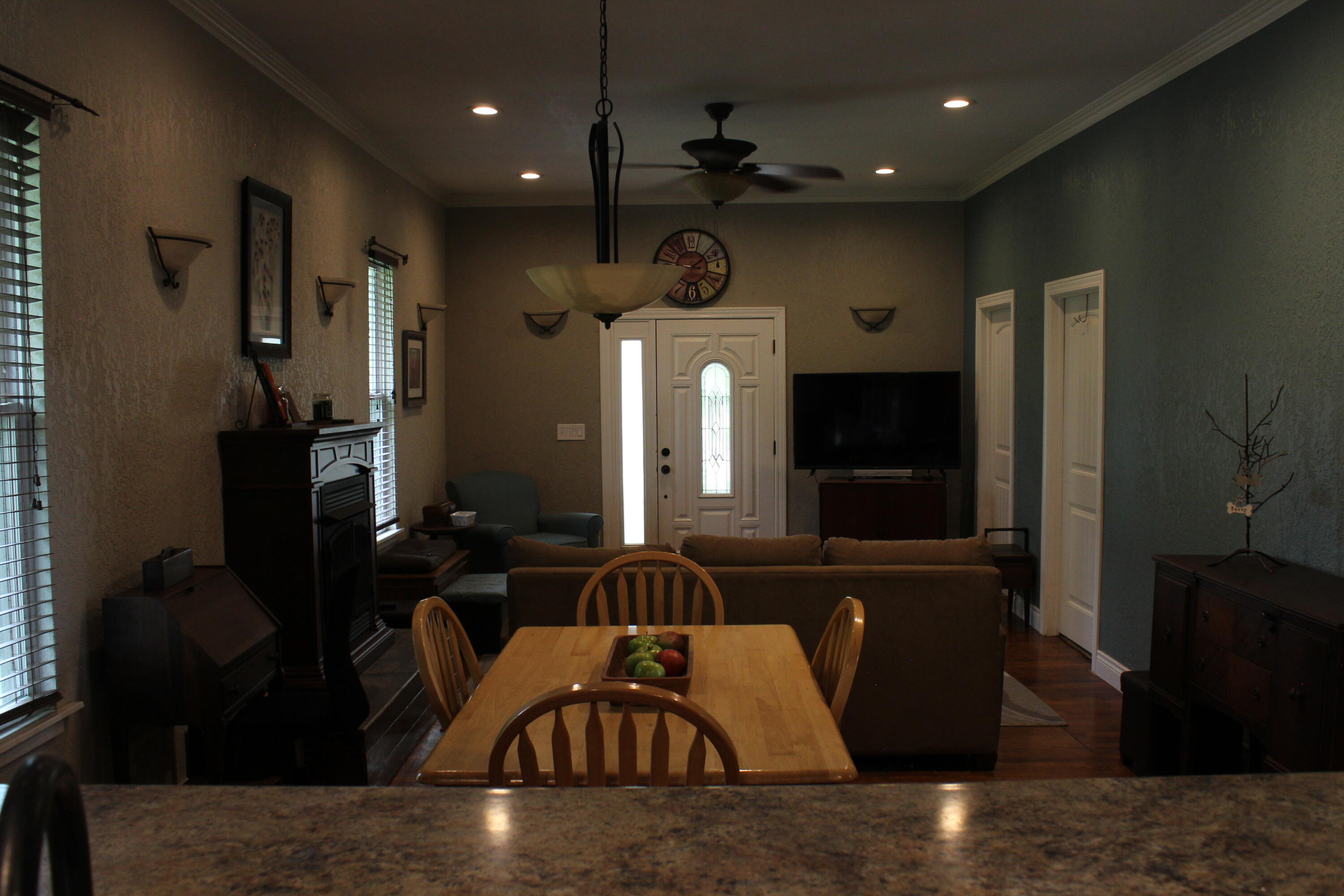 1012 3rd Street Property Photo 2