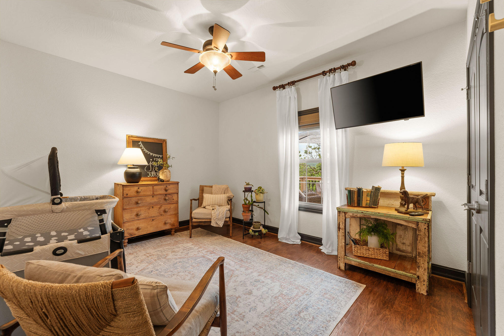 245 William Place Property Photo 36