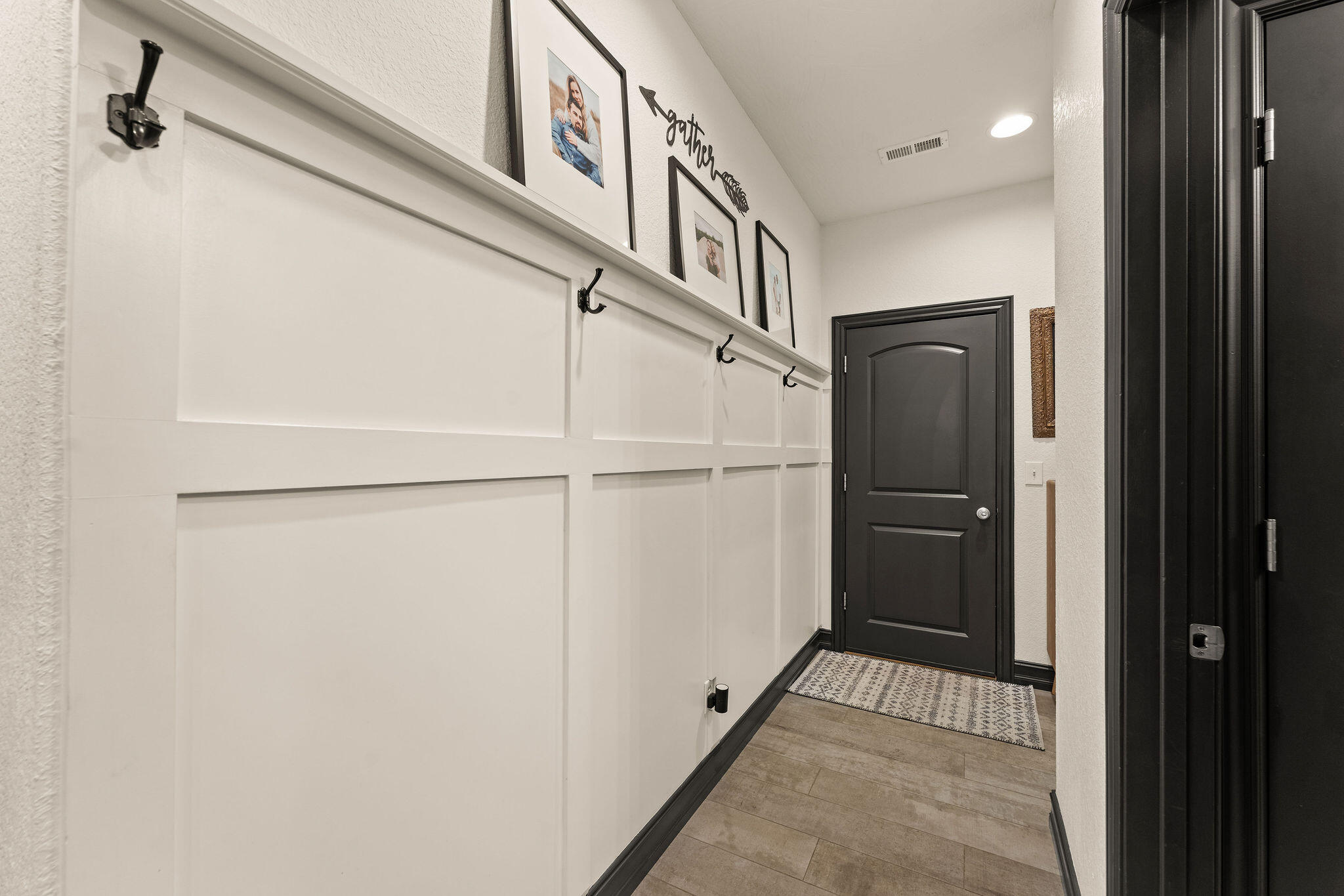 245 William Place Property Photo 38
