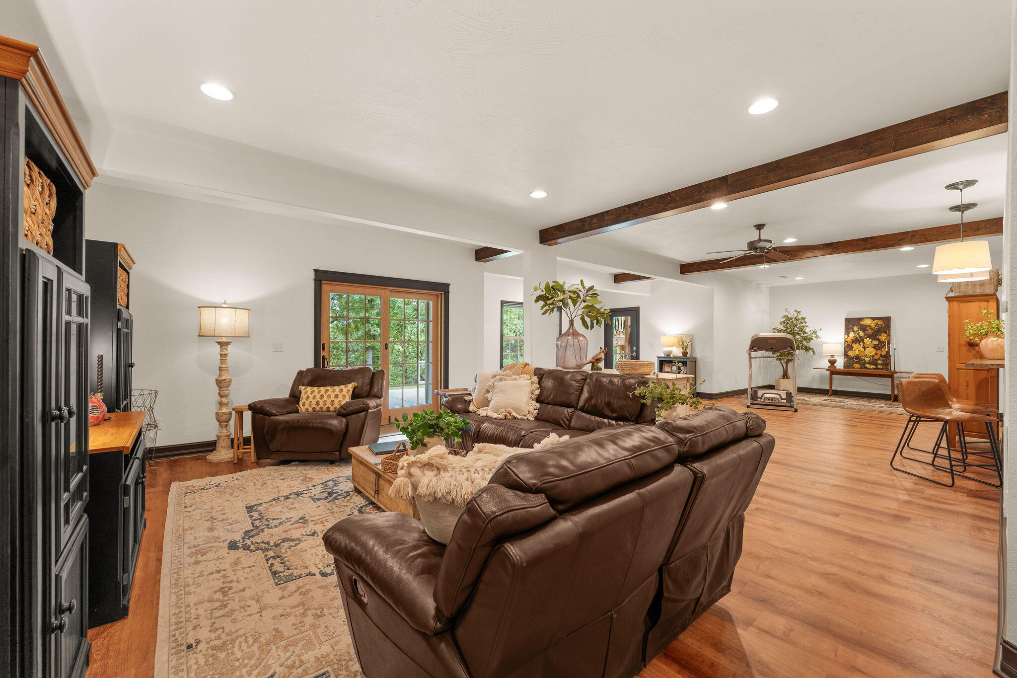 245 William Place Property Photo 42