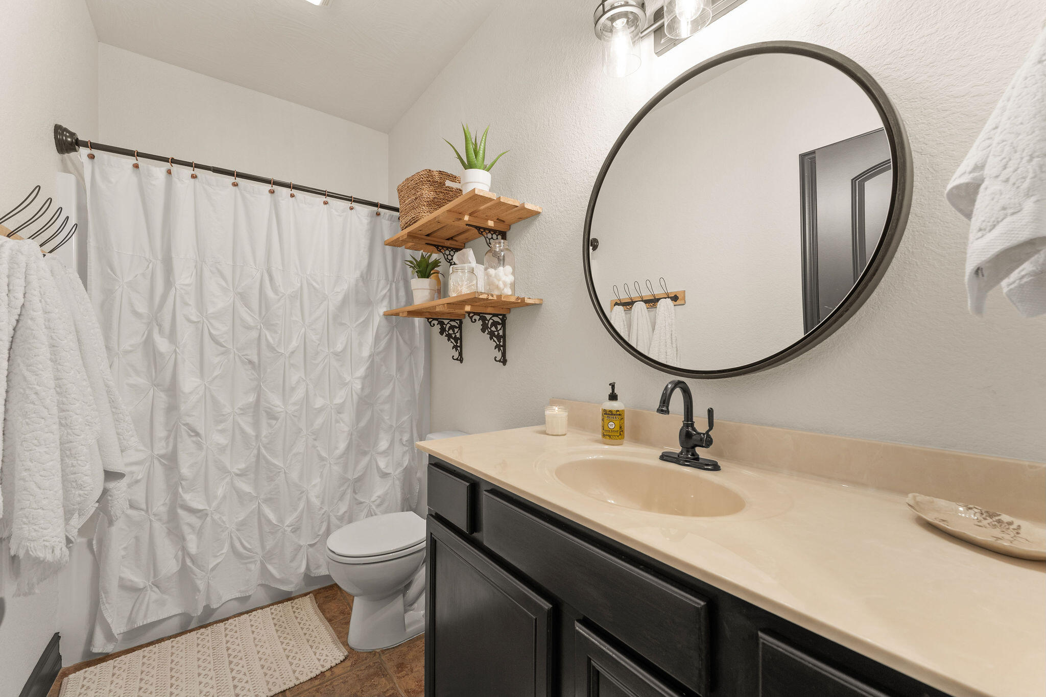 245 William Place Property Photo 55