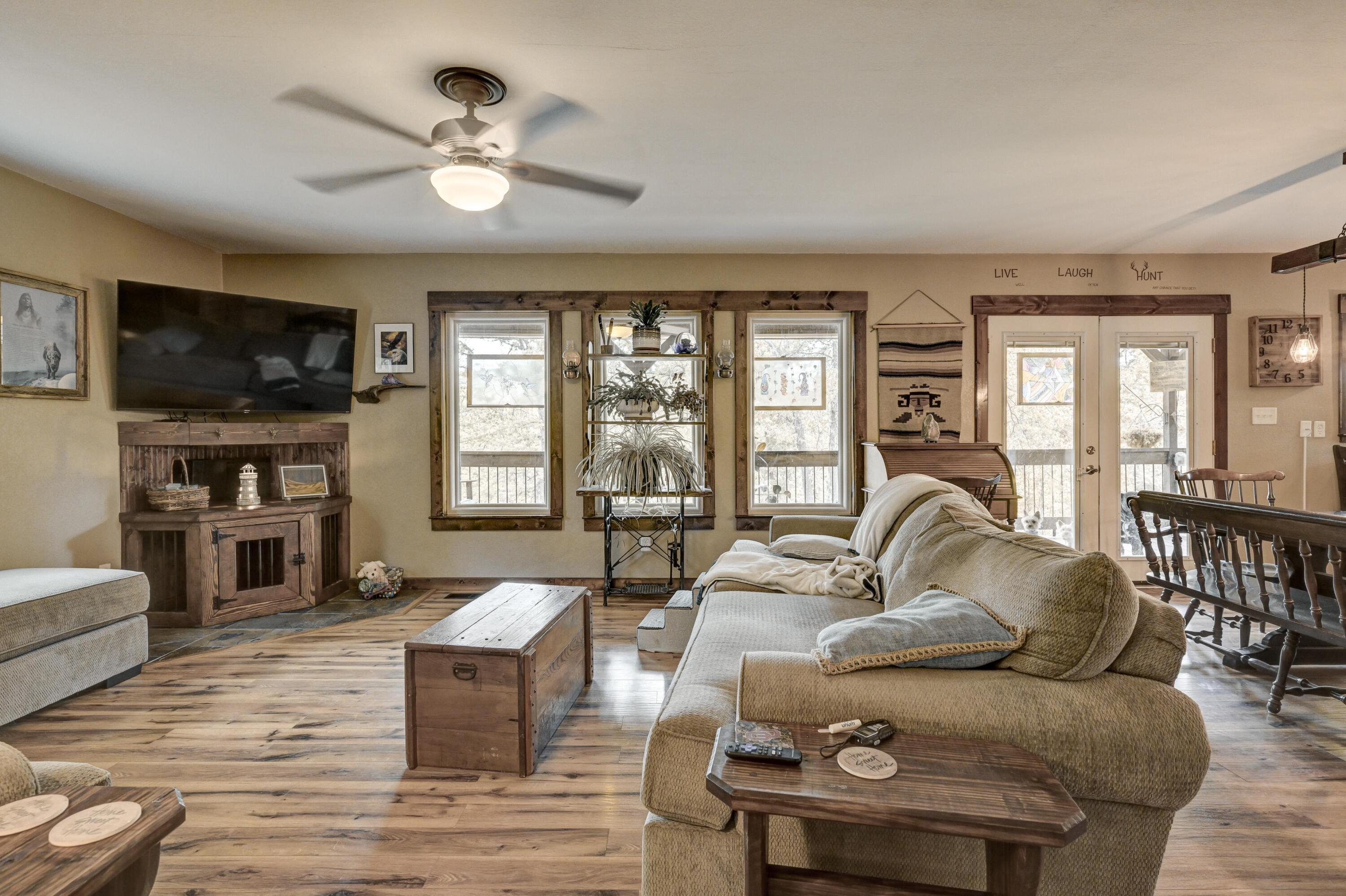 22351 South 672 Road Property Photo 12