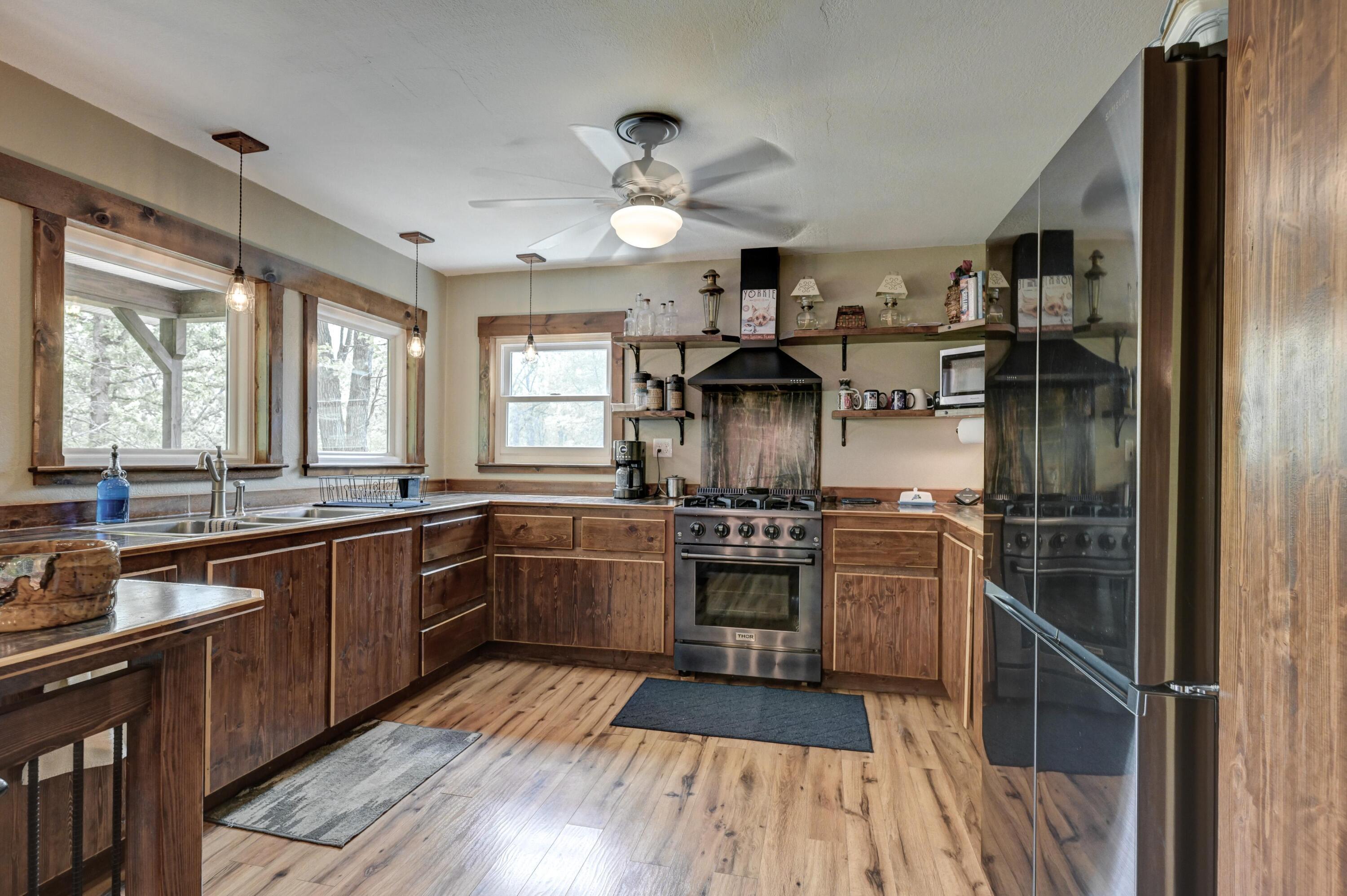 22351 South 672 Road Property Photo 13