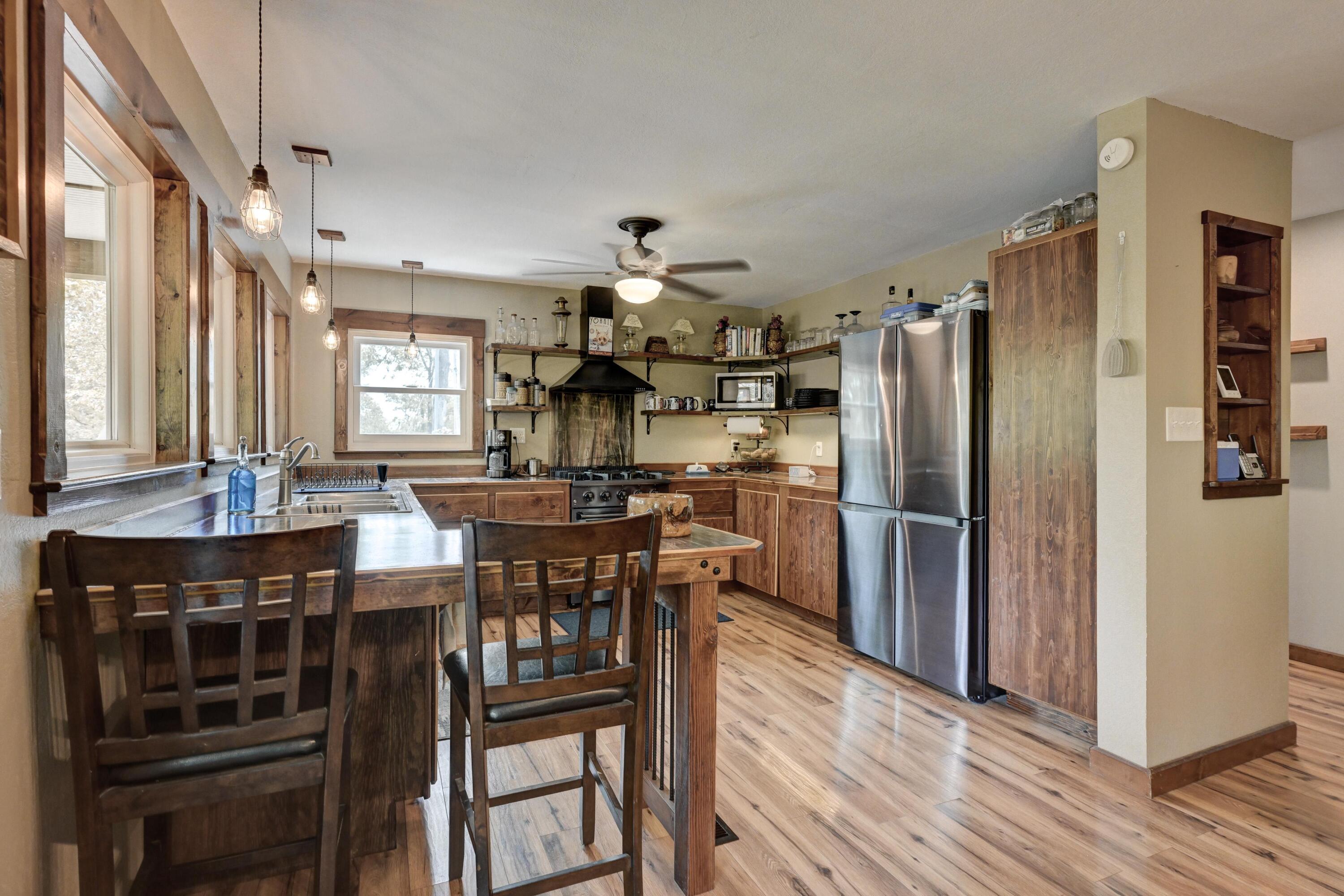 22351 South 672 Road Property Photo 15