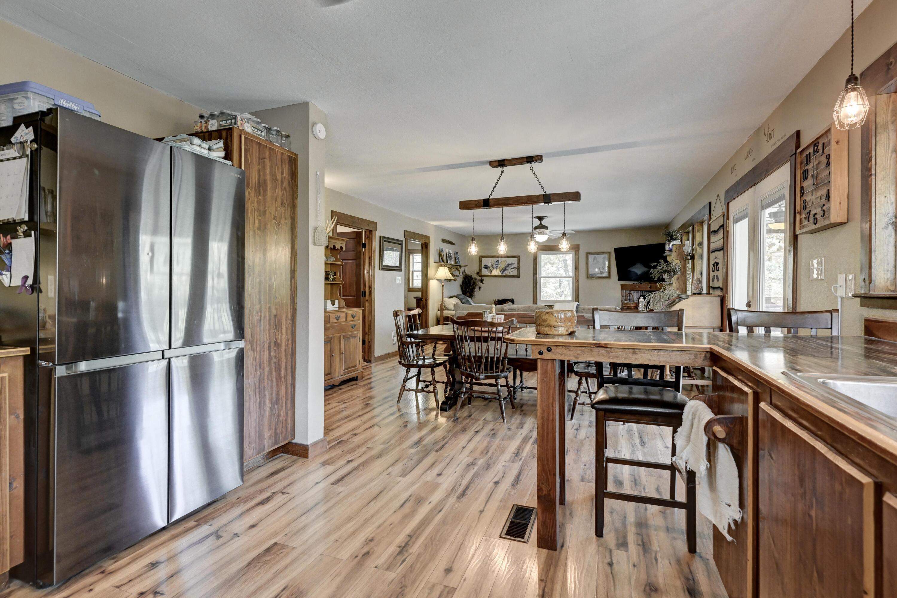 22351 South 672 Road Property Photo 18