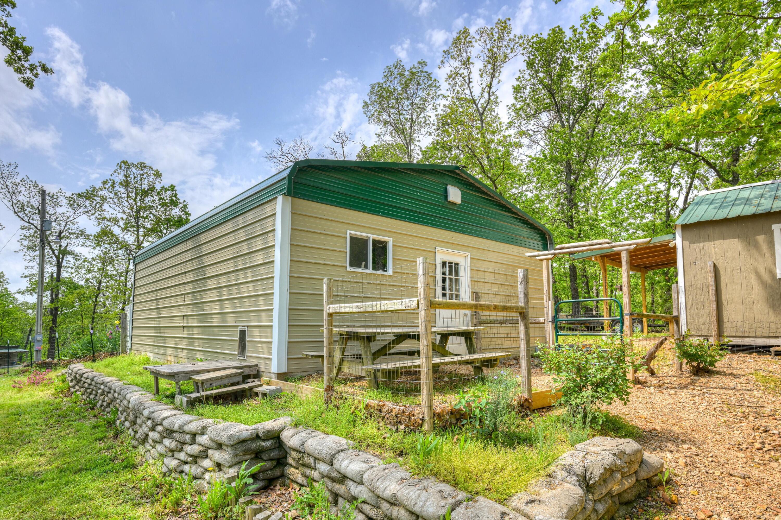 22351 South 672 Road Property Photo 45