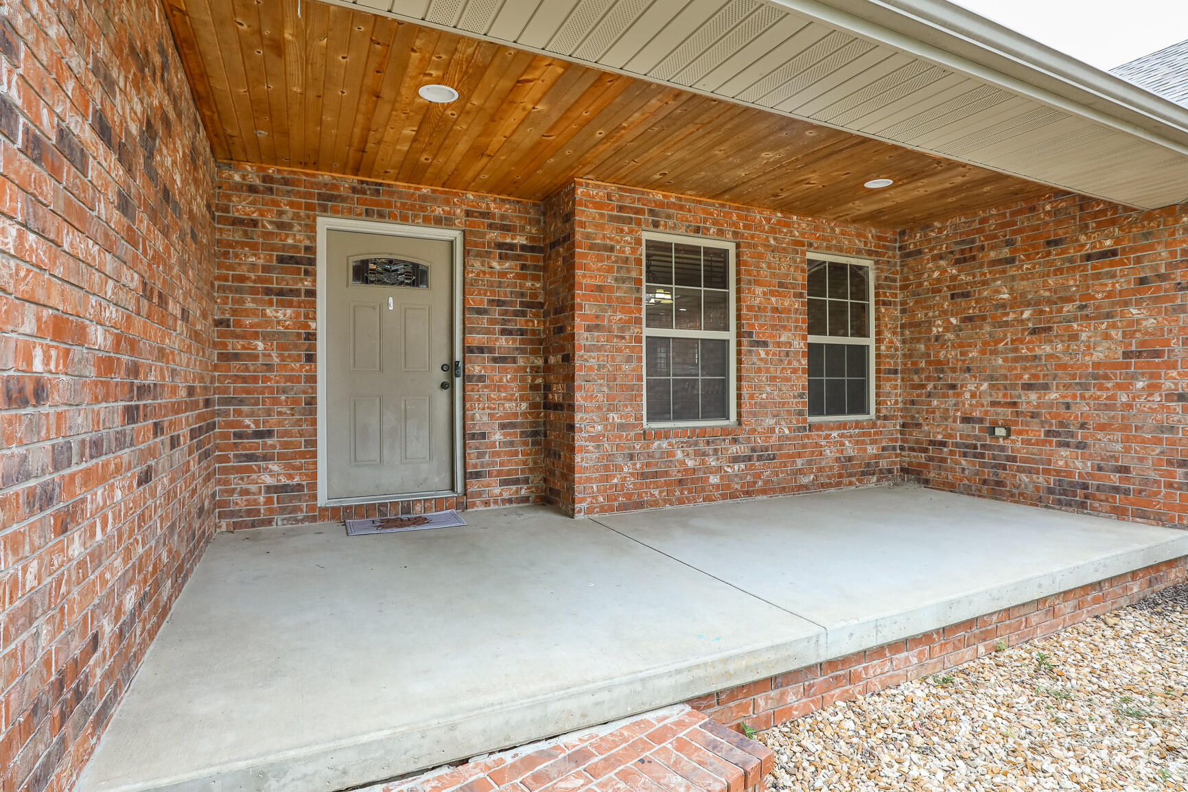 1180 Estate Avenue Property Photo 3