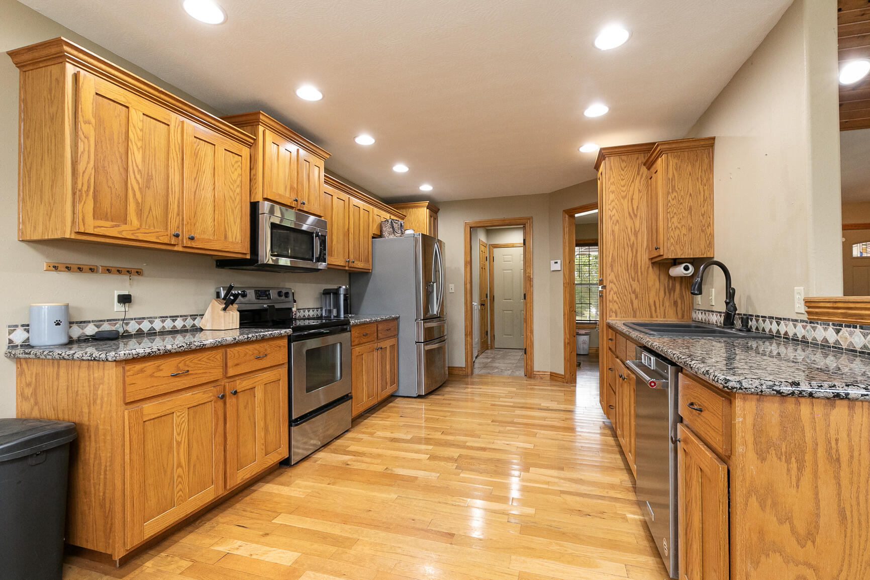 1180 Estate Avenue Property Photo 12