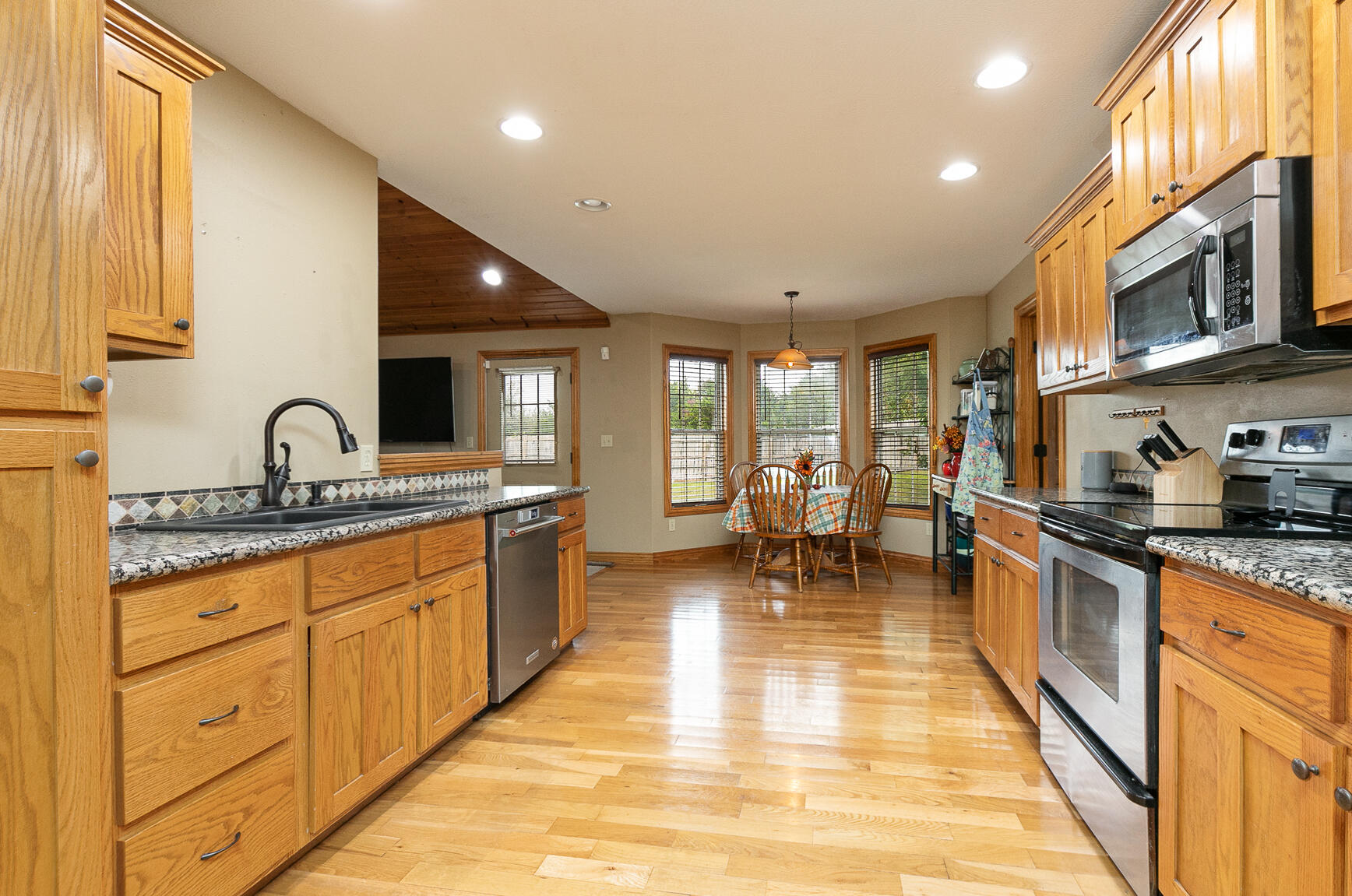 1180 Estate Avenue Property Photo 13