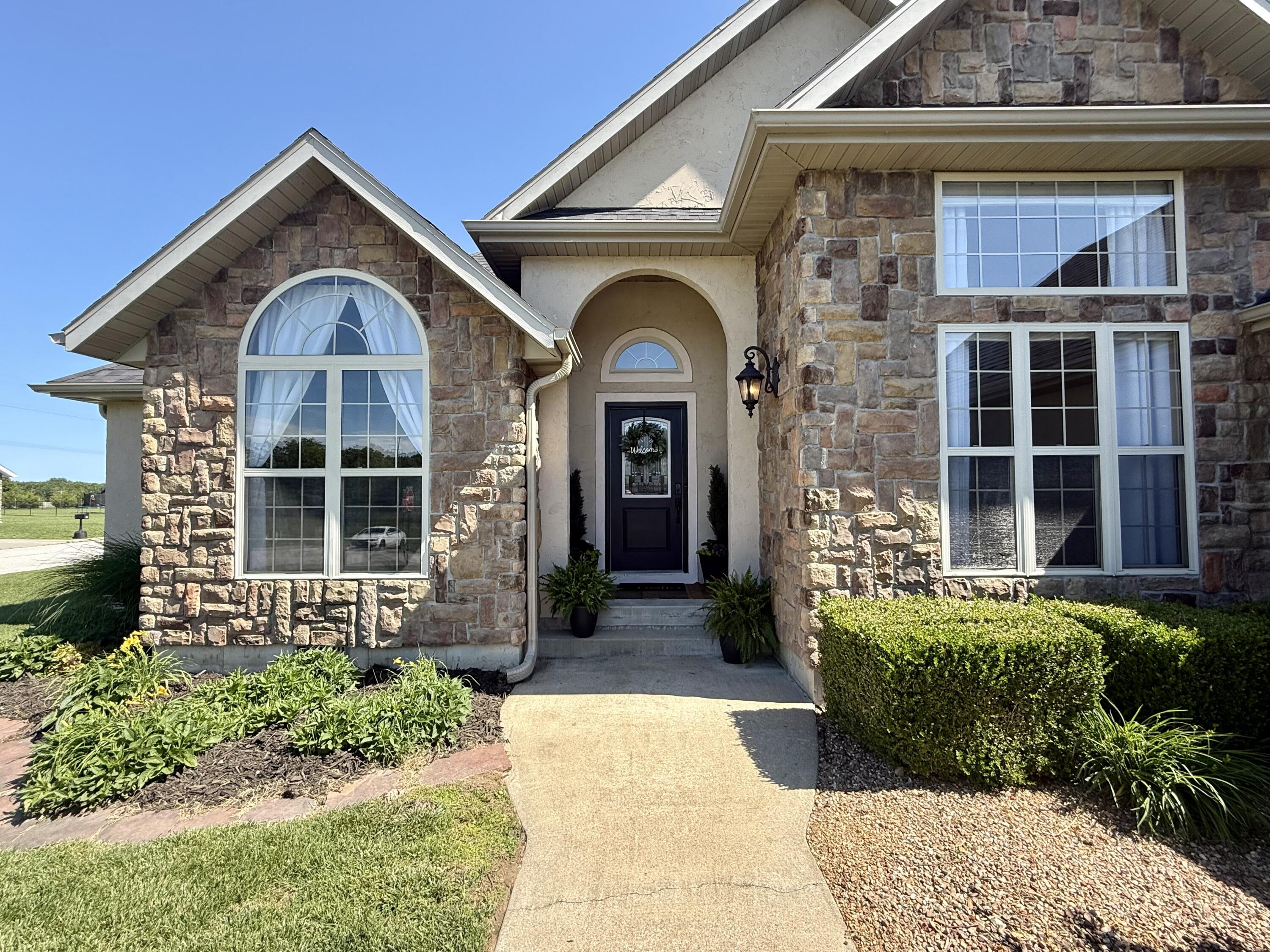 1415 Woodland Road Property Photo 4