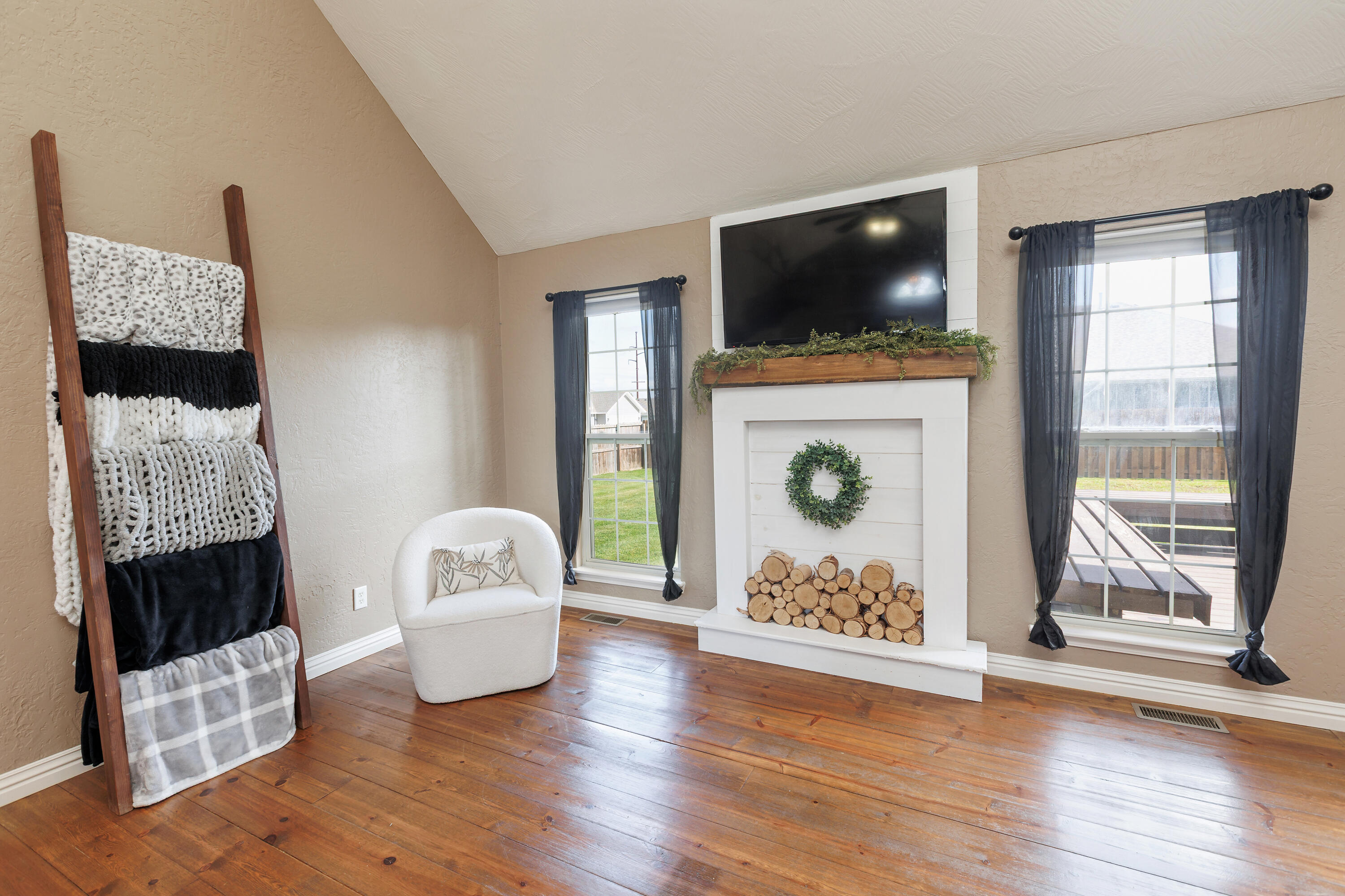 1415 Woodland Road Property Photo 11