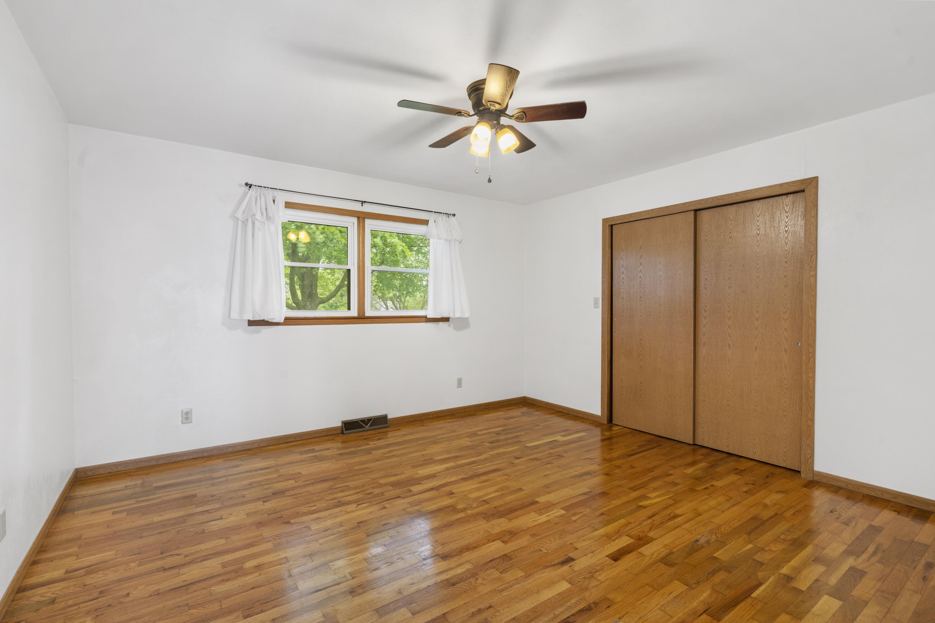 300 South High Avenue Property Photo 15
