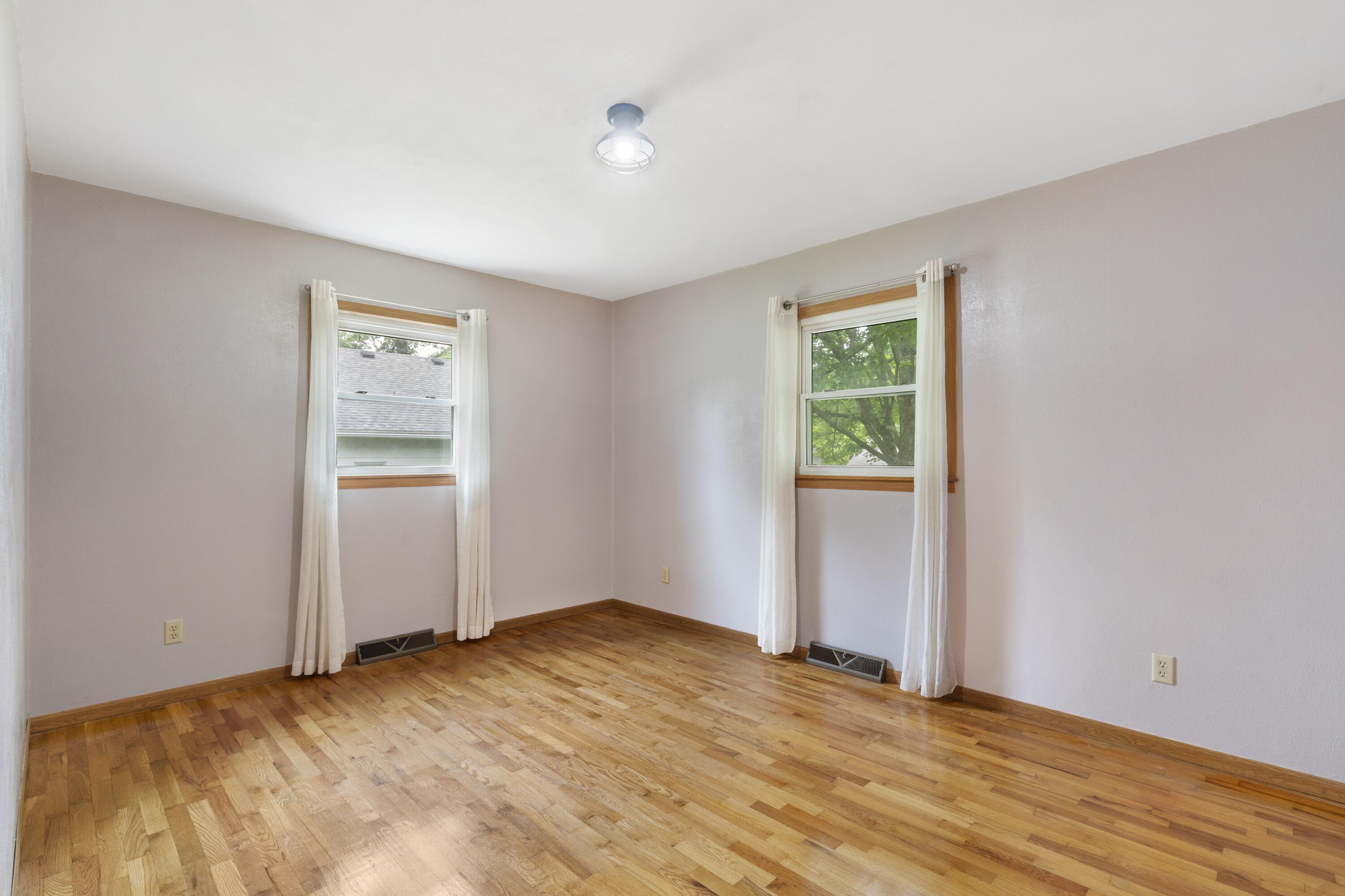 300 South High Avenue Property Photo 16