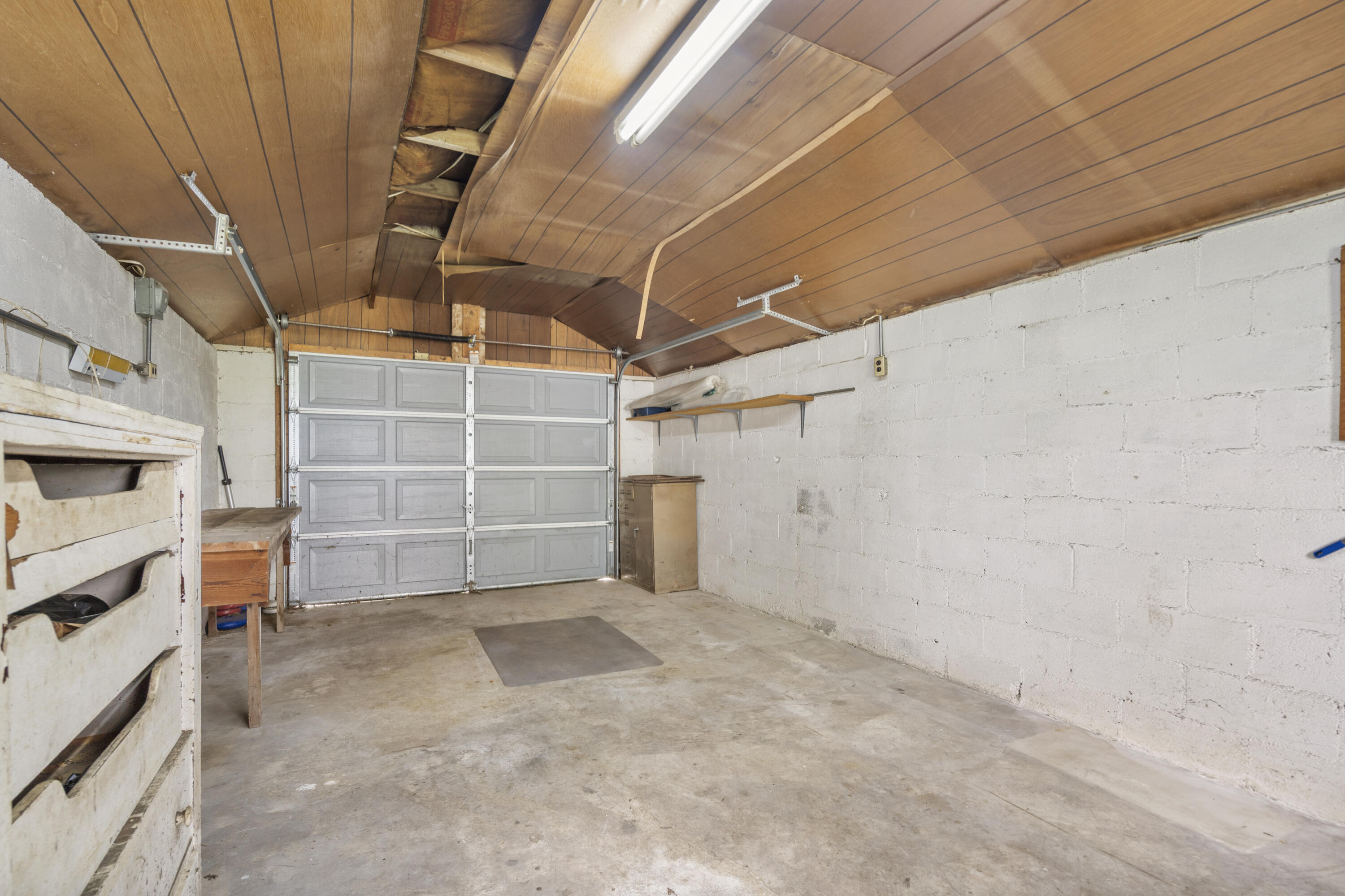 300 South High Avenue Property Photo 24