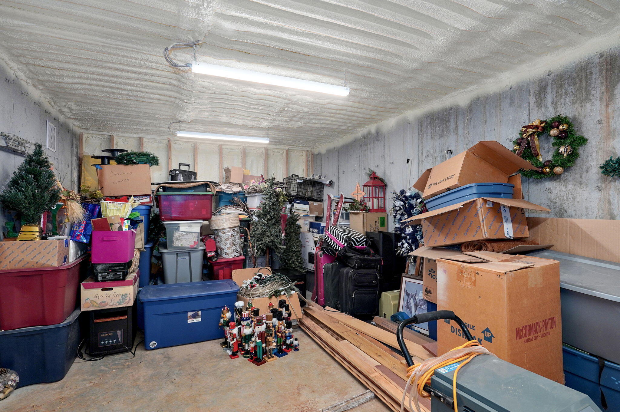 8403 Lawrence 1040 Property Photo 54