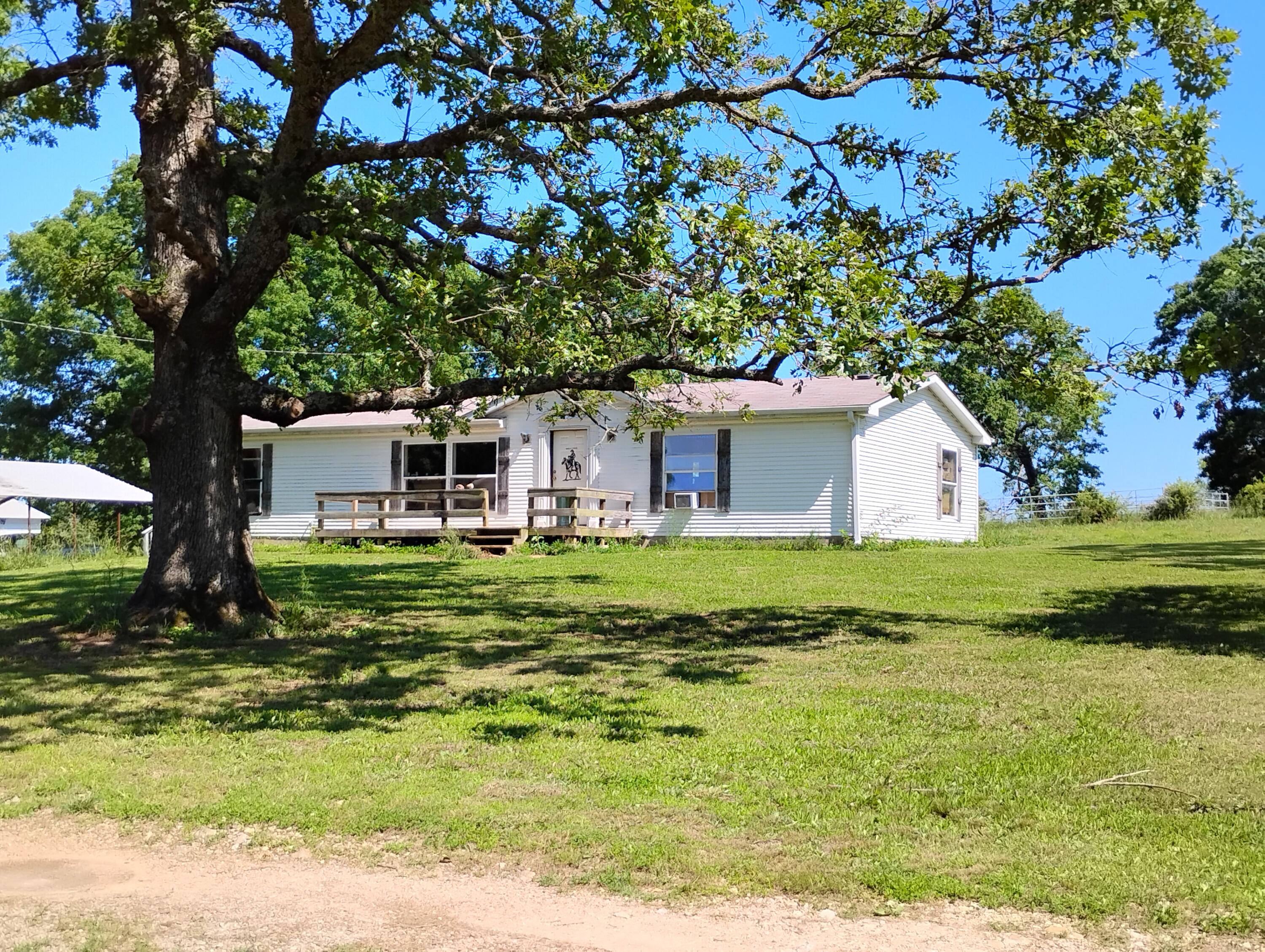 3917 County Road 4220 Property Photo 1