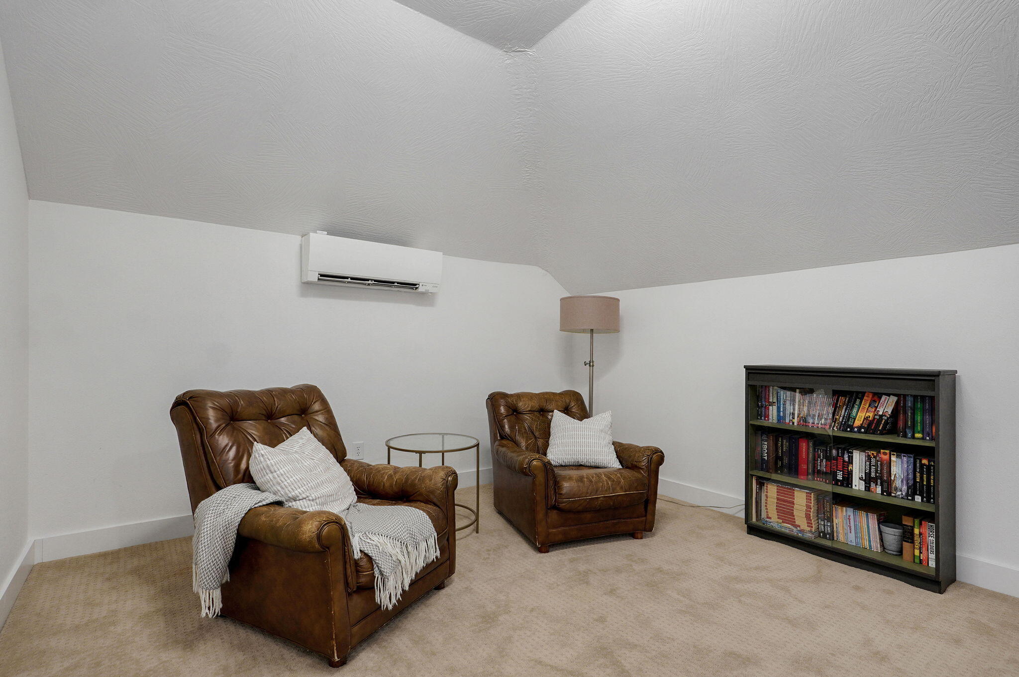 735 North Fox Hill Circle Property Photo 31
