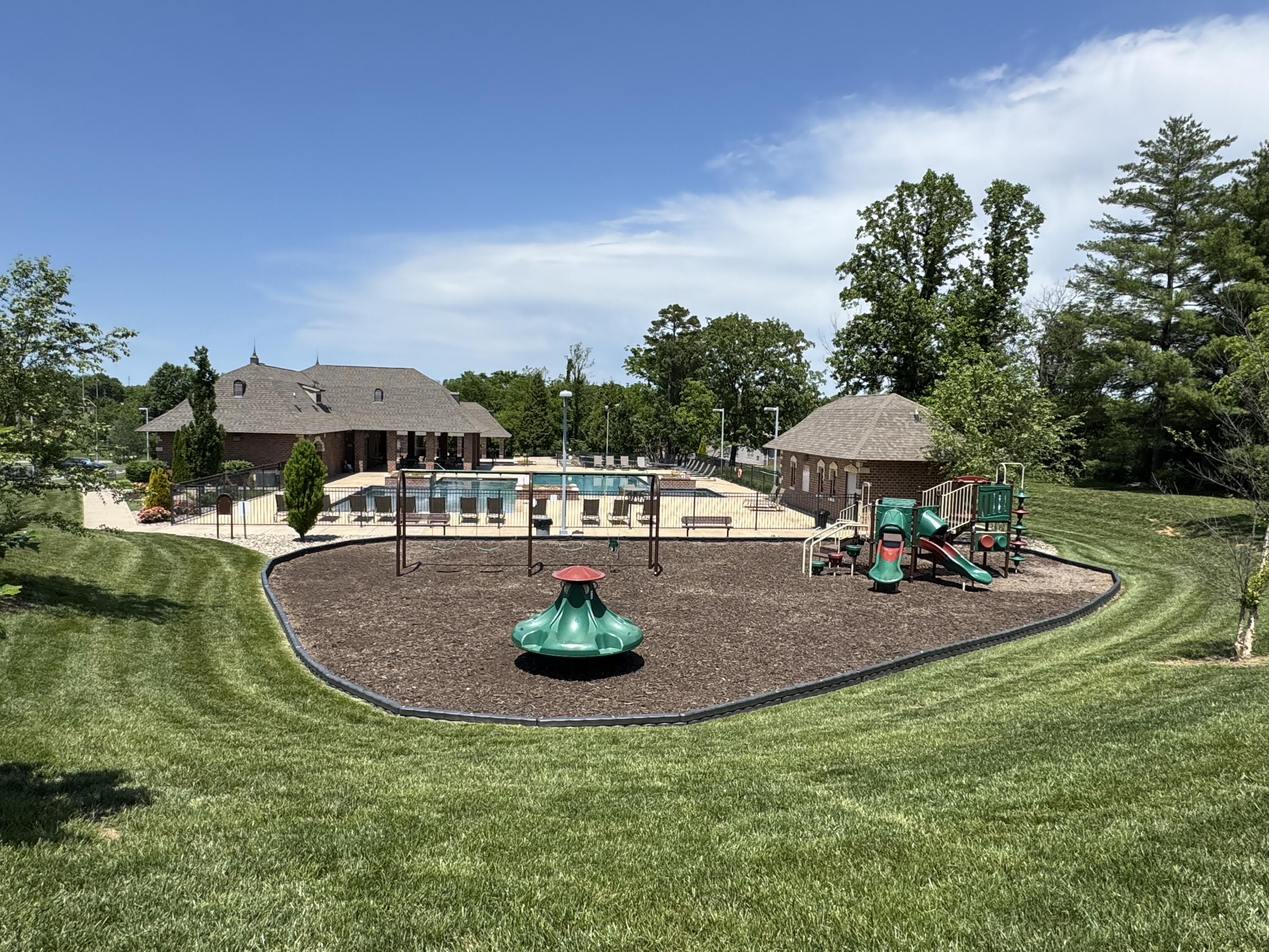 735 North Fox Hill Circle Property Photo 44