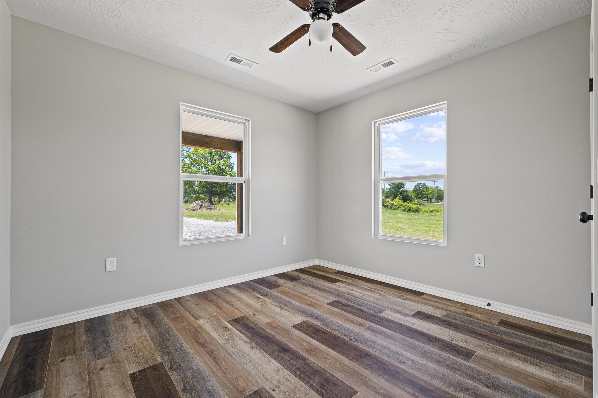 1079 Wiseman Road Property Photo 30