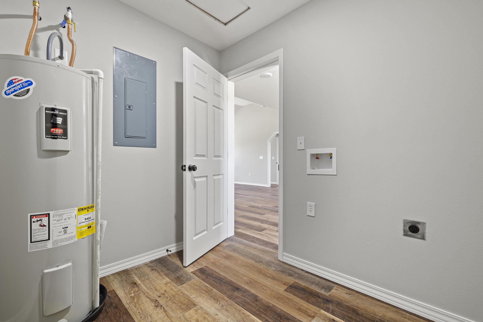 1079 Wiseman Road Property Photo 32