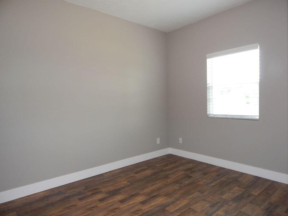 510 Kenny Street Property Photo 23