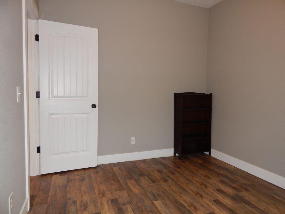 510 Kenny Street Property Photo 24