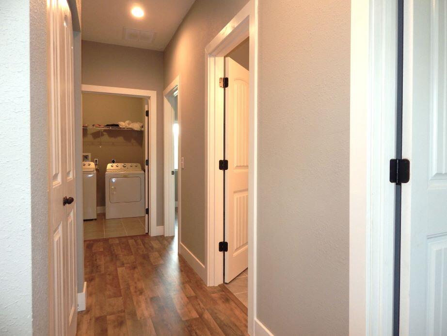 510 Kenny Street Property Photo 29