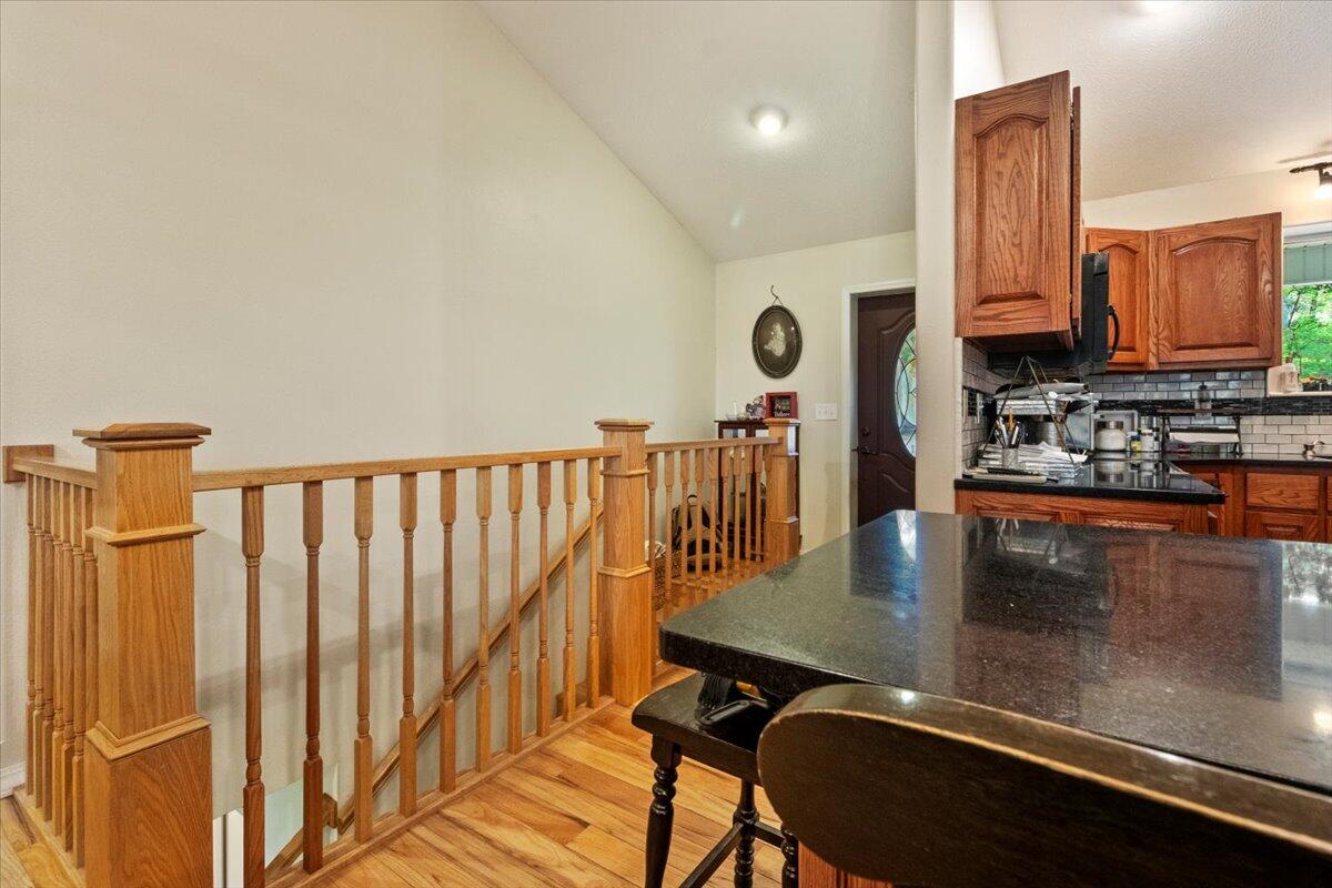 657 Plentywood Lane Property Photo 7