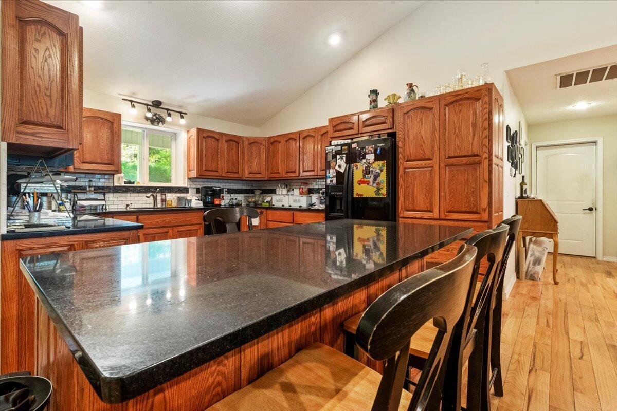 657 Plentywood Lane Property Photo 10