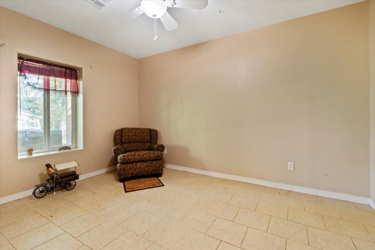 657 Plentywood Lane Property Photo 25