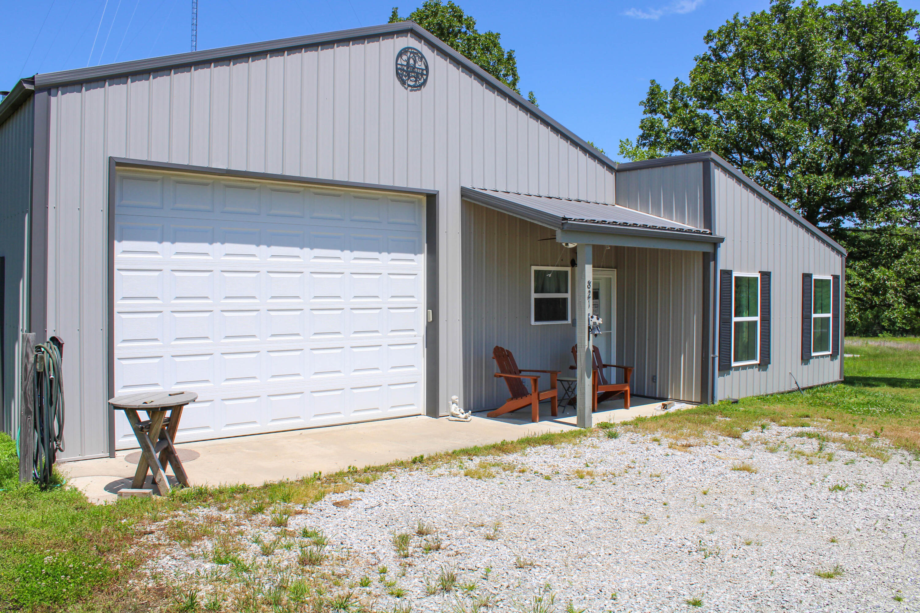 821 Northwest B Highway Property Photo 1
