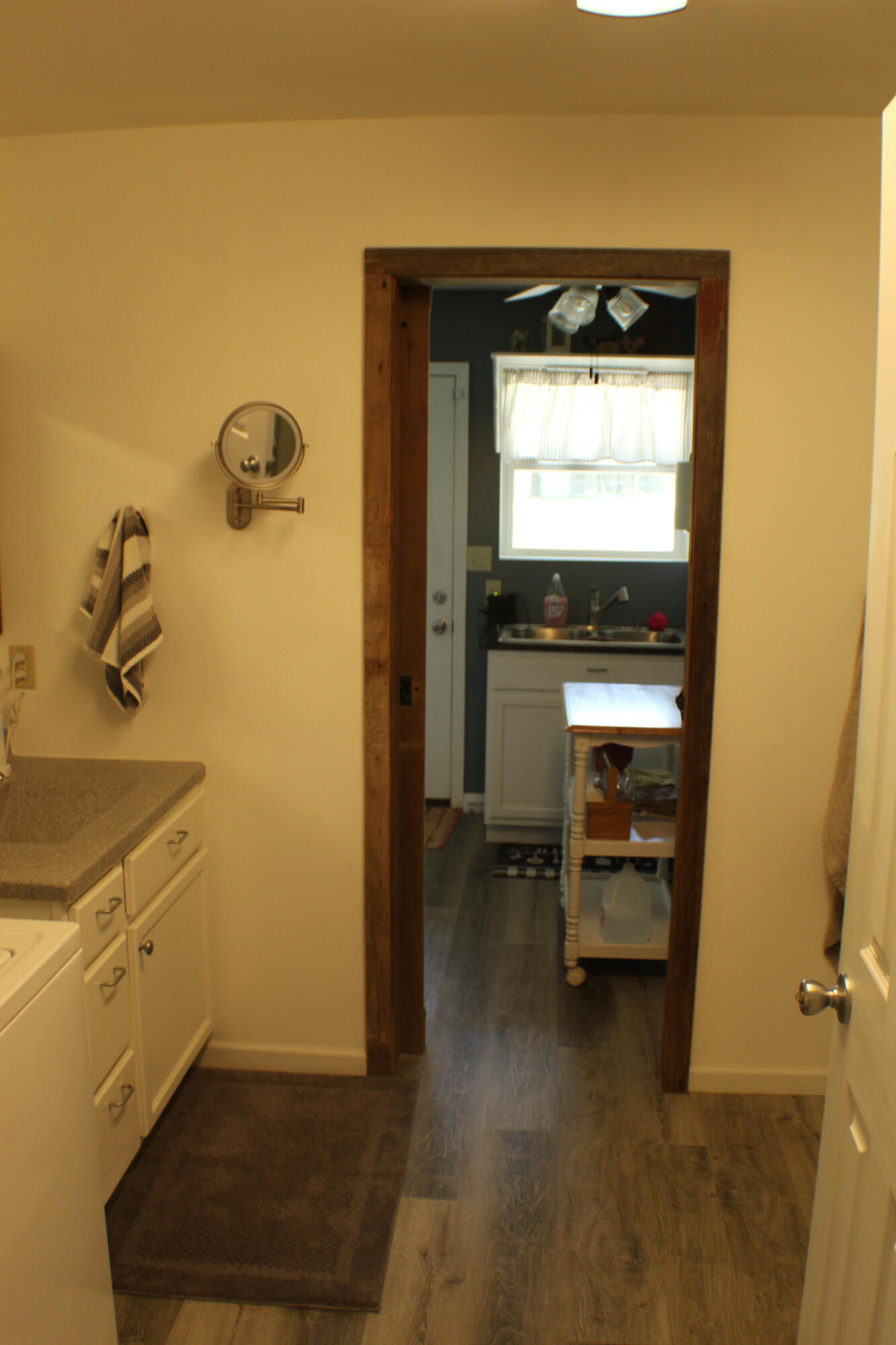 821 Northwest B Highway Property Photo 6