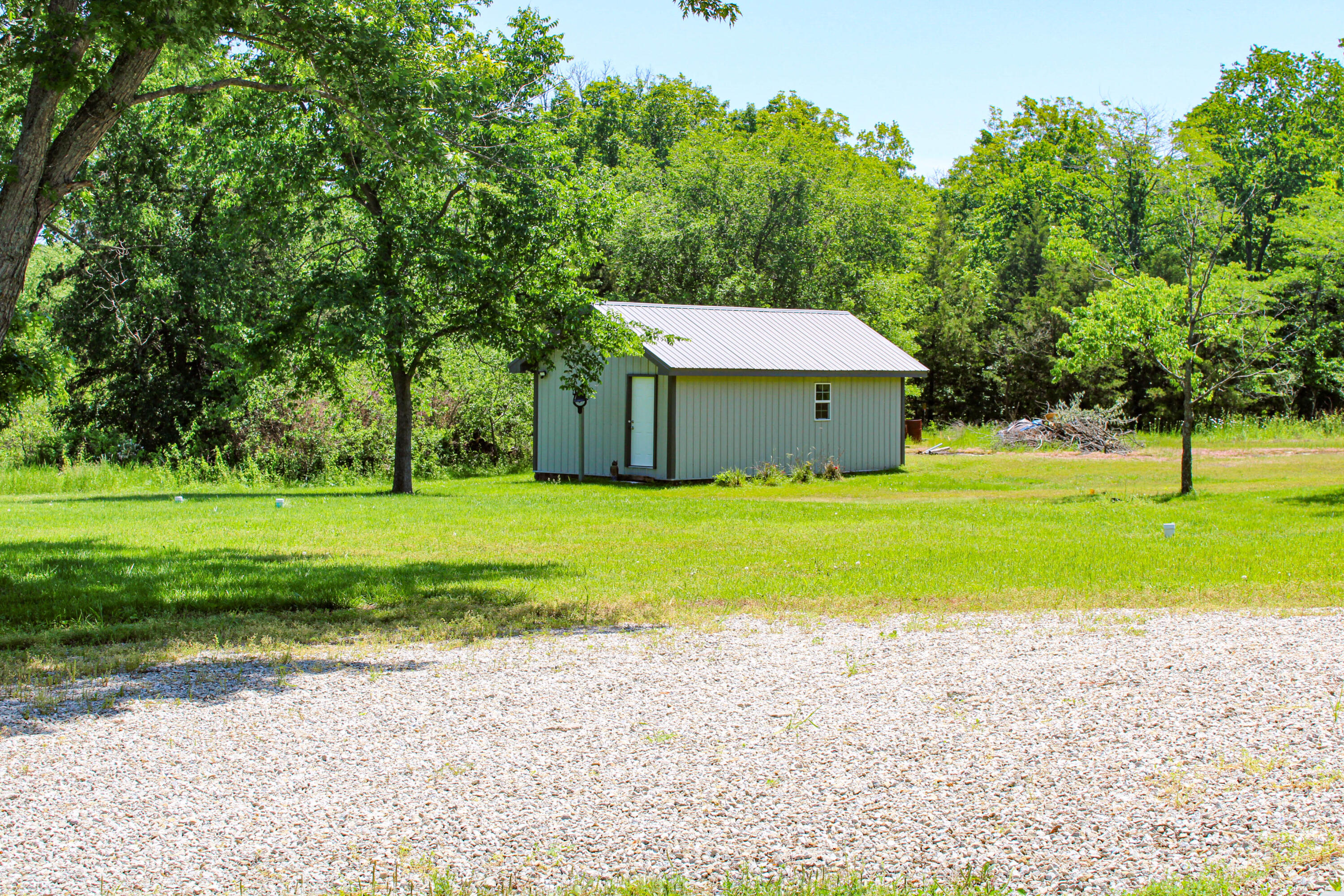 821 Northwest B Highway Property Photo 22